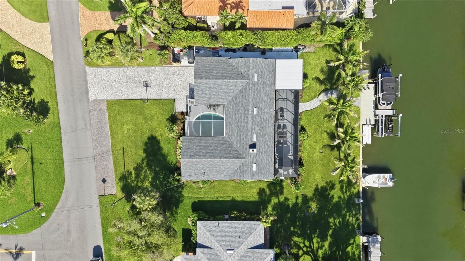 Single Family Residence at 1761 SANDALWOOD DR, SARASOTA, photo 38 of 81