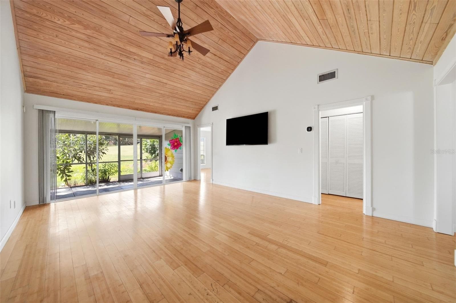 Condominium at 1026 VILLA LN #14, APOPKA, photo 17 of 35