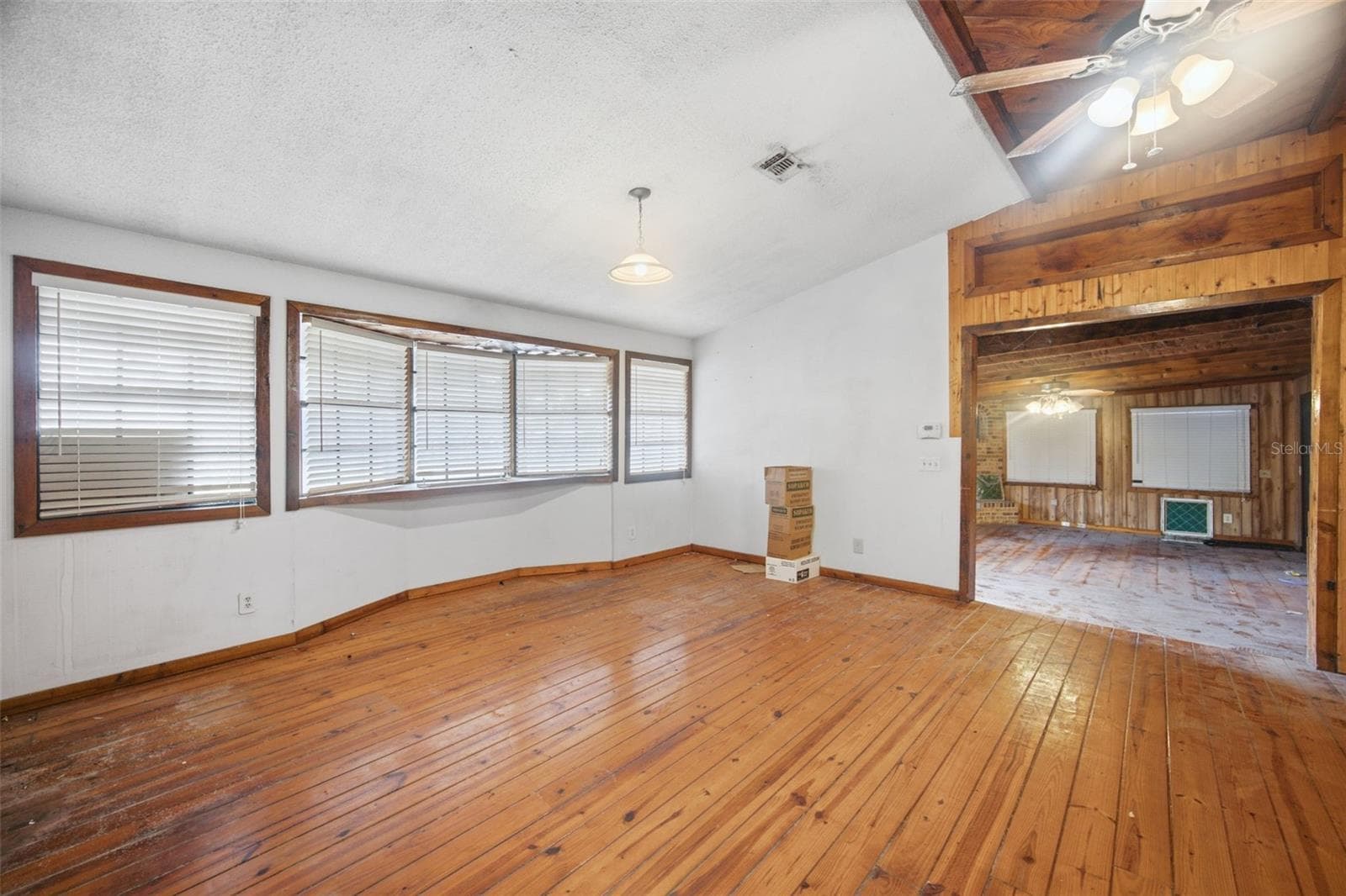 Single Family Residence at 1810 BLAND WAY, DOVER, photo 13 of 69