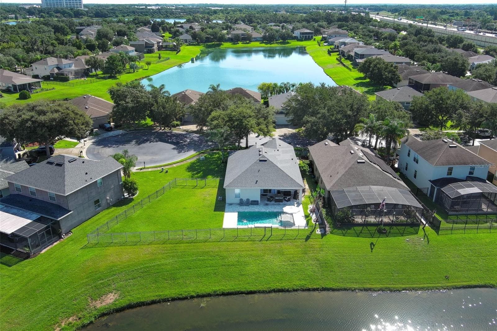 Single Family Residence at 2420 BALFORN TOWER WAY, WINTER GARDEN, photo 43 of 46