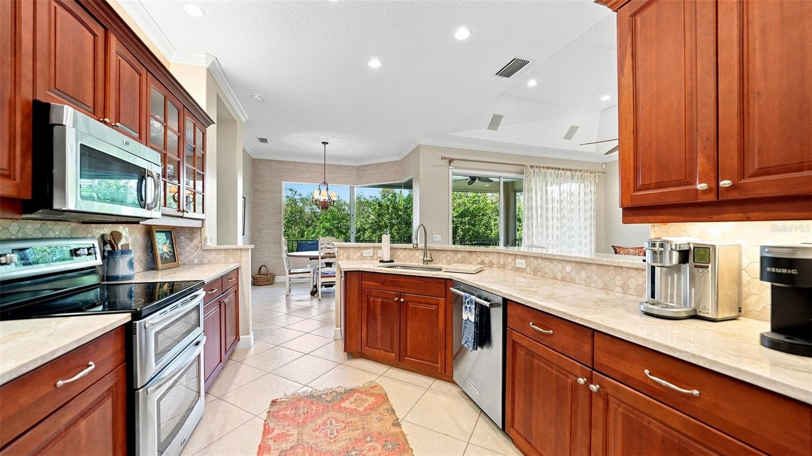 Half Duplex at 12402 HARBOUR LANDINGS DR, CORTEZ, photo 12 of 50