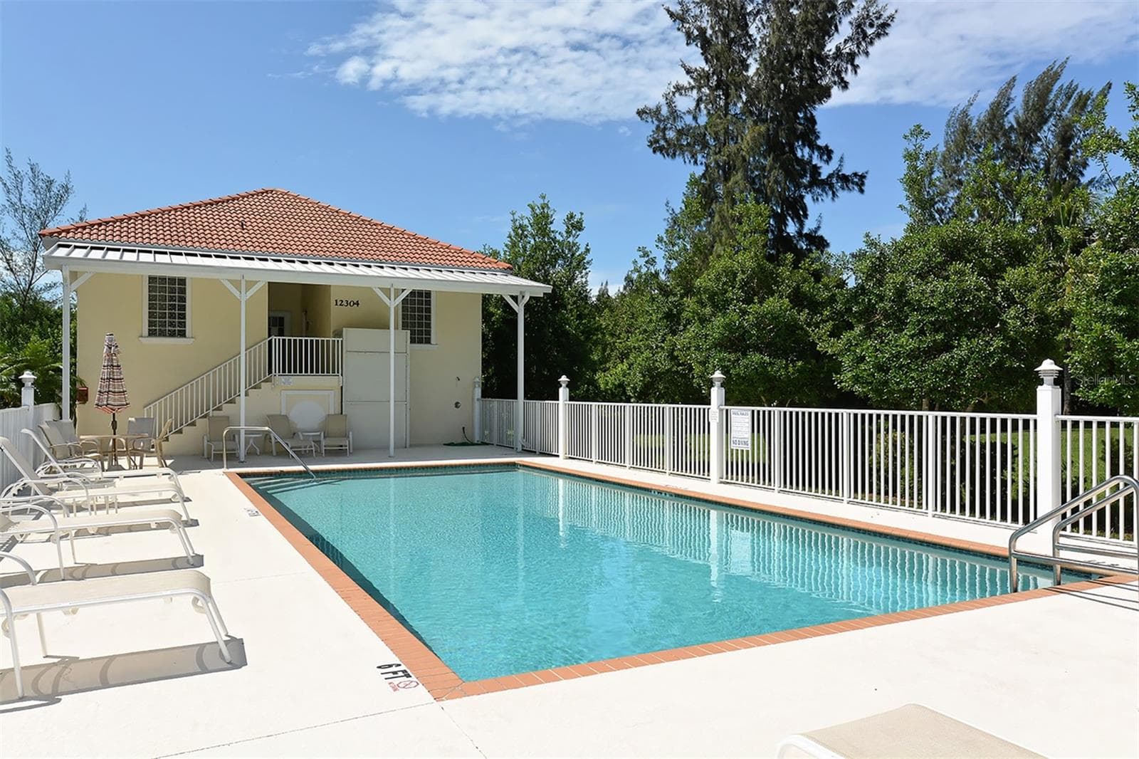 Half Duplex at 12402 HARBOUR LANDINGS DR, CORTEZ, photo 43 of 50