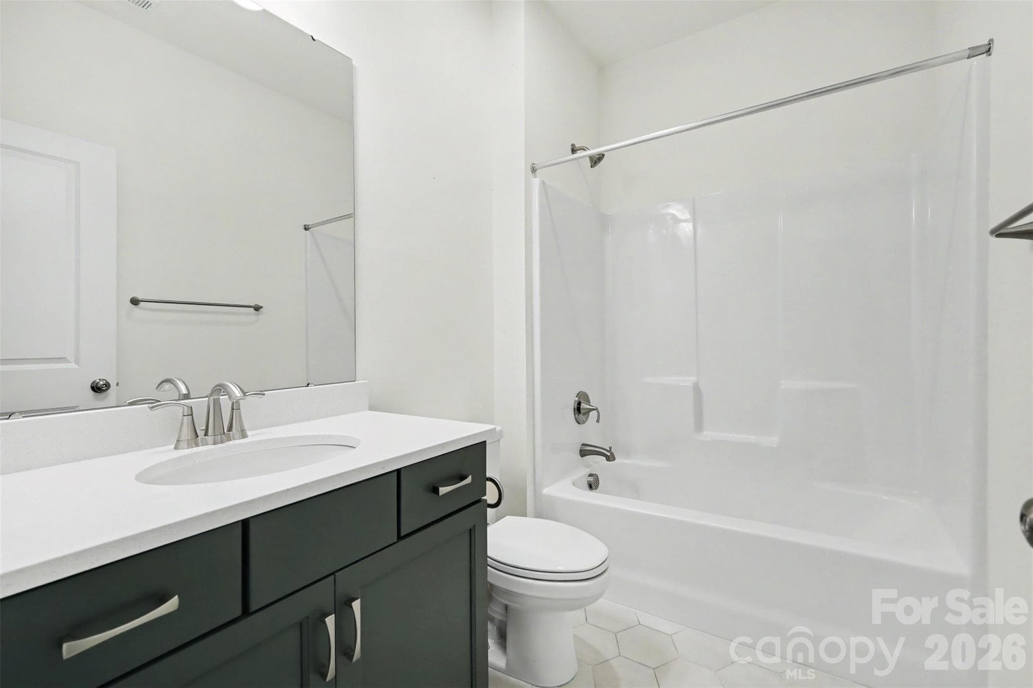 Single Family Residence at 8017 Creek Park Drive, Denver, photo 29 of 31