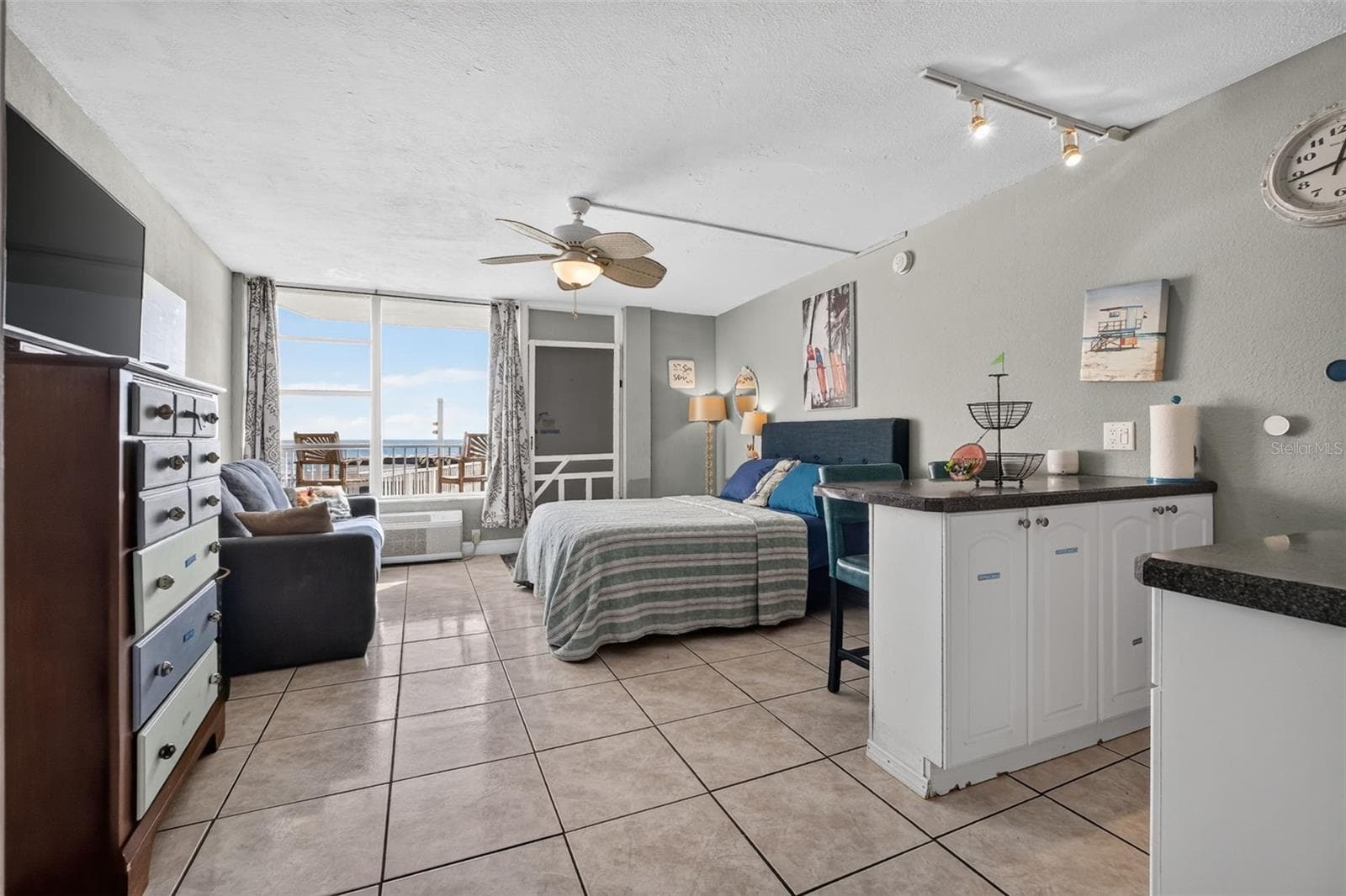 Condominium at 800 N ATLANTIC AVE #201, DAYTONA BEACH, photo 5 of 35