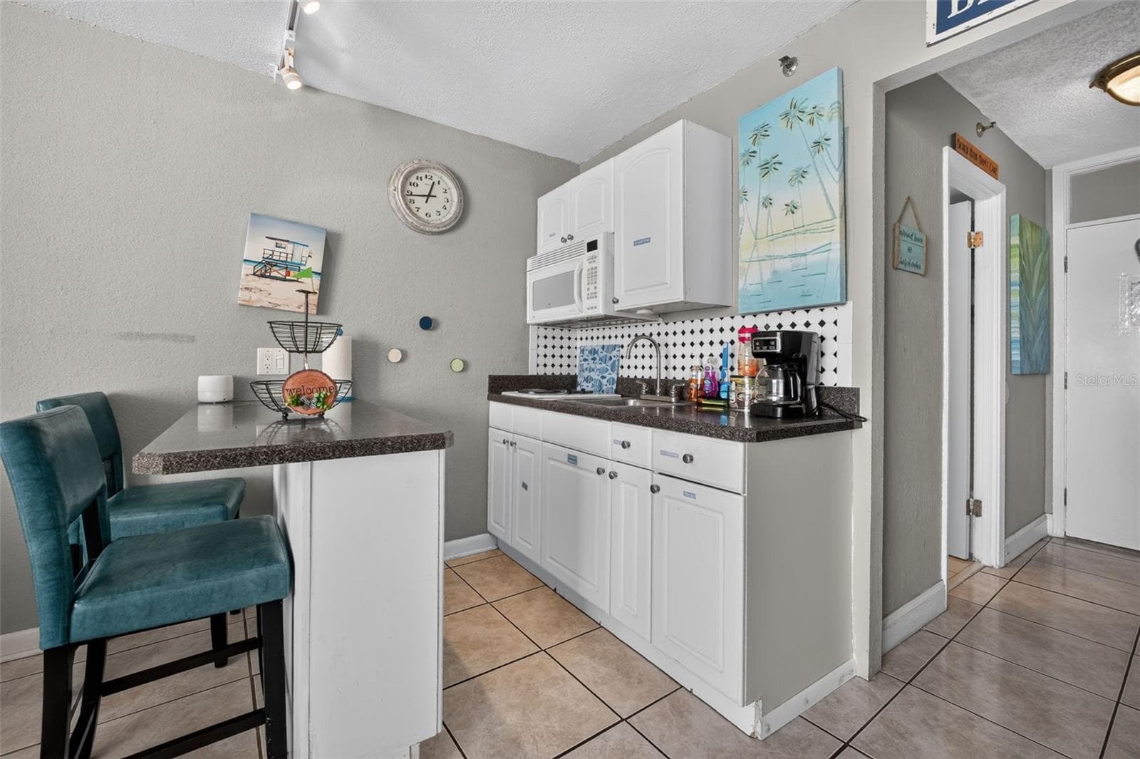 Condominium at 800 N ATLANTIC AVE #201, DAYTONA BEACH, photo 7 of 35