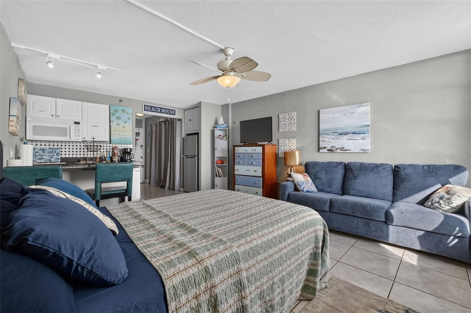 Condominium at 800 N ATLANTIC AVE #201, DAYTONA BEACH, photo 11 of 35