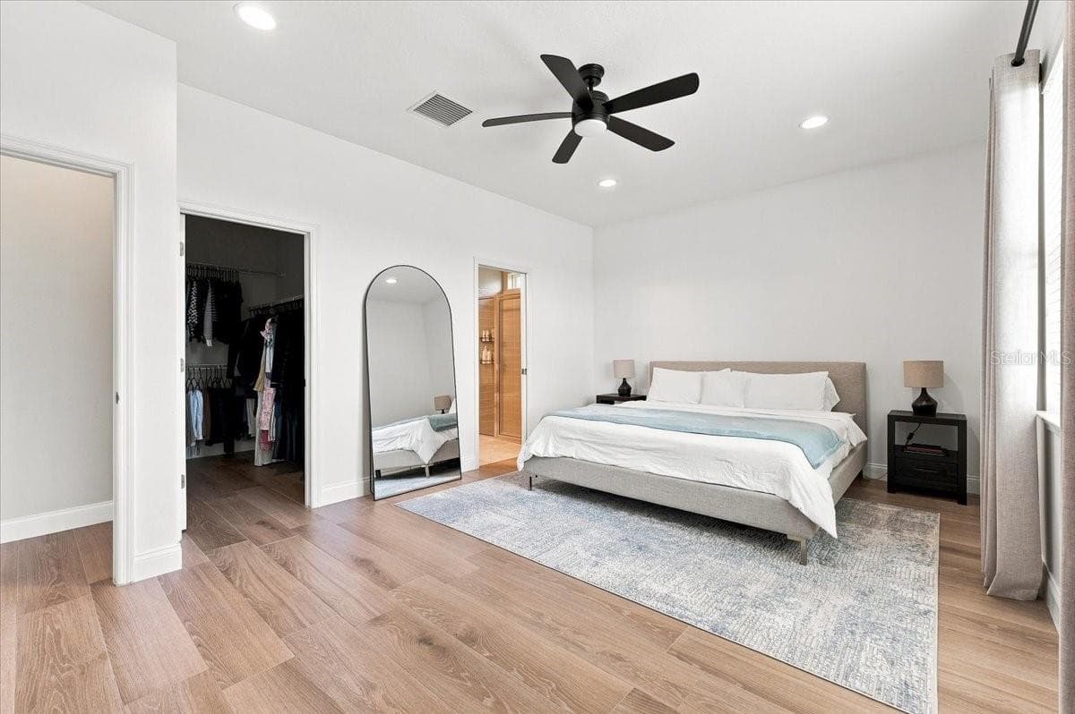 Single Family Residence at 9113 GRANT LINE LN, RIVERVIEW, photo 15 of 53
