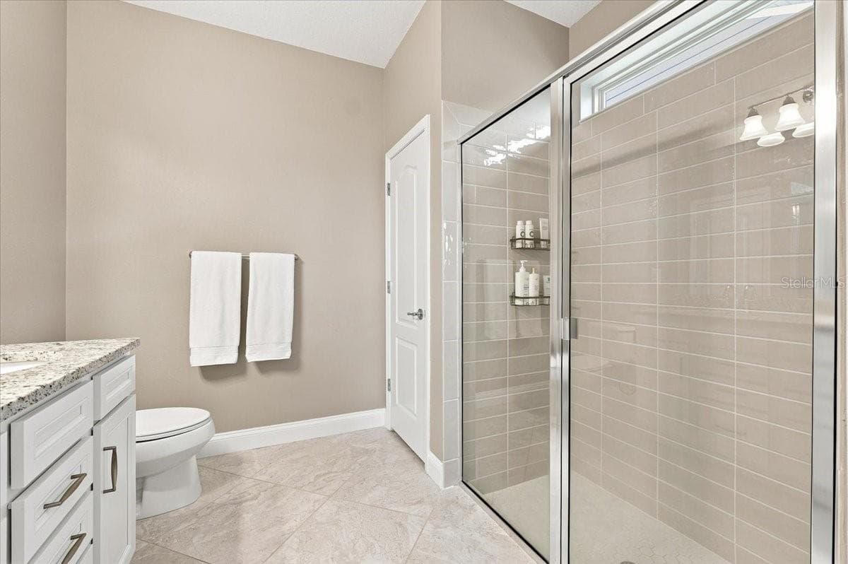 Single Family Residence at 9113 GRANT LINE LN, RIVERVIEW, photo 18 of 53