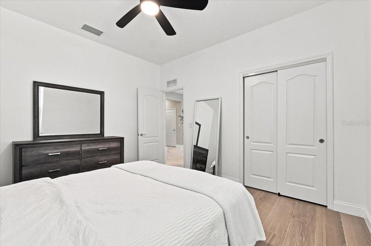 Single Family Residence at 9113 GRANT LINE LN, RIVERVIEW, photo 25 of 53