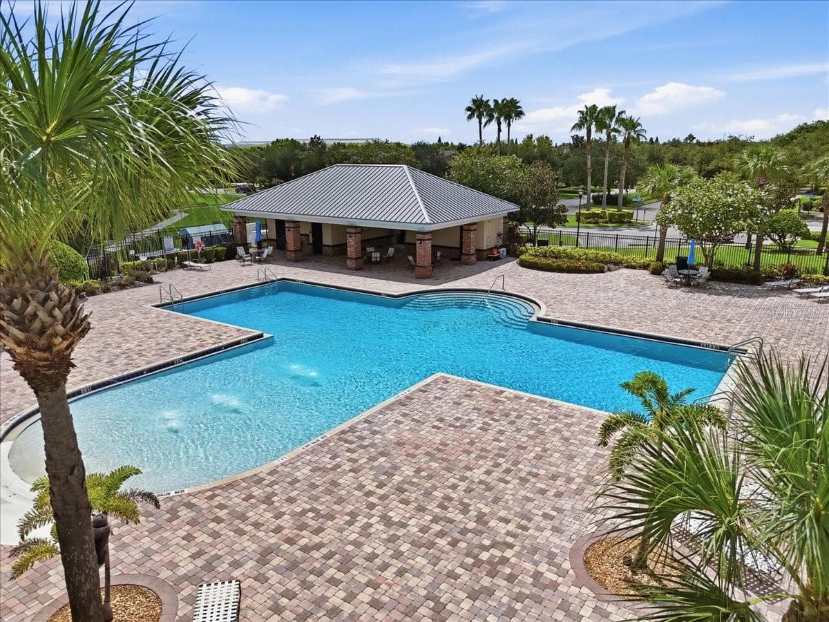Single Family Residence at 9113 GRANT LINE LN, RIVERVIEW, photo 41 of 53