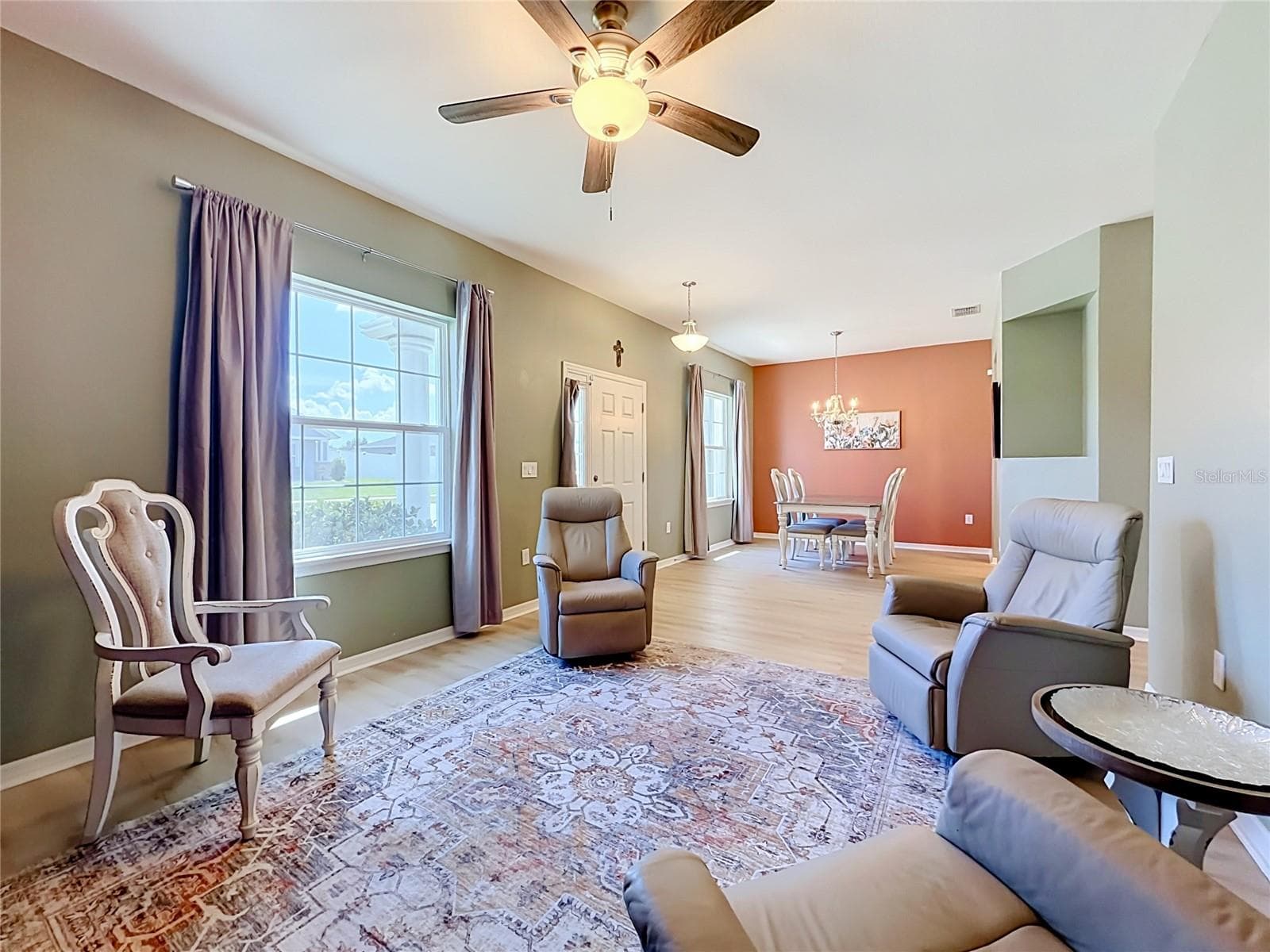 Single Family Residence at 1069 SANDPIPER LOOP, WINTER HAVEN, photo 10 of 59