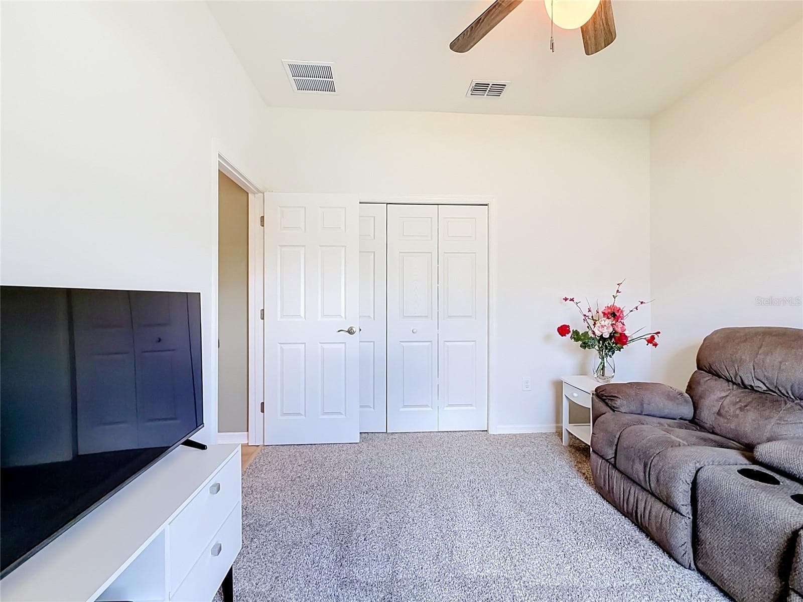 Single Family Residence at 1069 SANDPIPER LOOP, WINTER HAVEN, photo 26 of 59