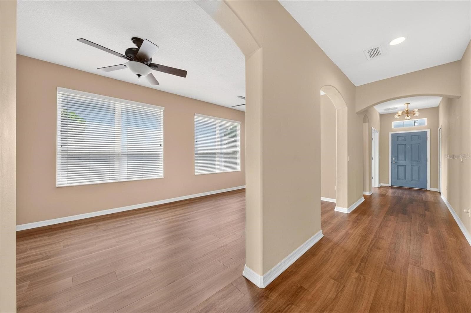 Single Family Residence at 13356 PHOENIX DR, ORLANDO, photo 8 of 119