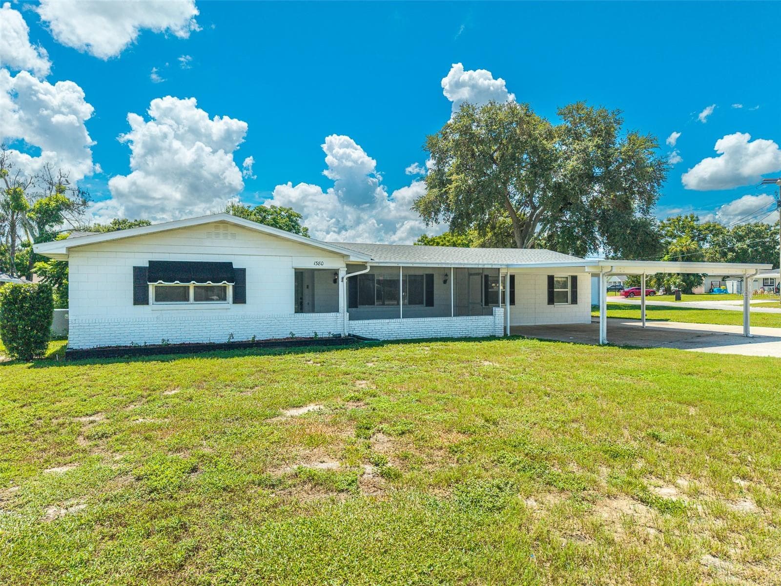 Single Family Residence at 1380 S LAKE ROY DR, WINTER HAVEN, photo 36 of 46