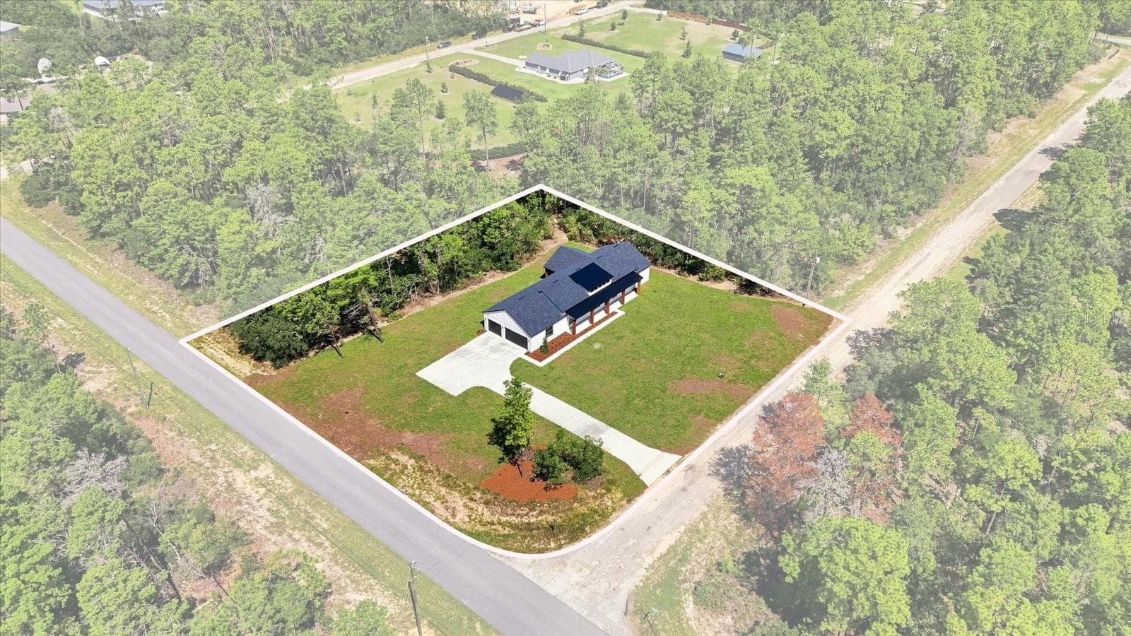 Single Family Residence at 6534 N HARCROSS AVE, DUNNELLON, photo 2 of 46