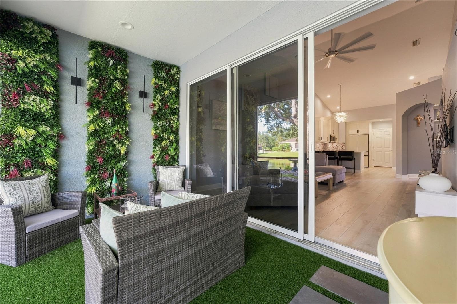 Lanai - 4361 TURNBERRY CIR, NORTH PORT