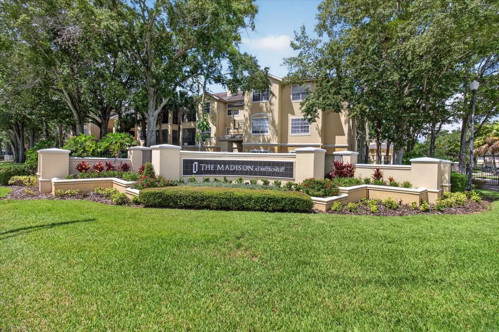 Condominium at 2612 ROBERT TRENT JONES DR #711, ORLANDO, photo 37 of 44