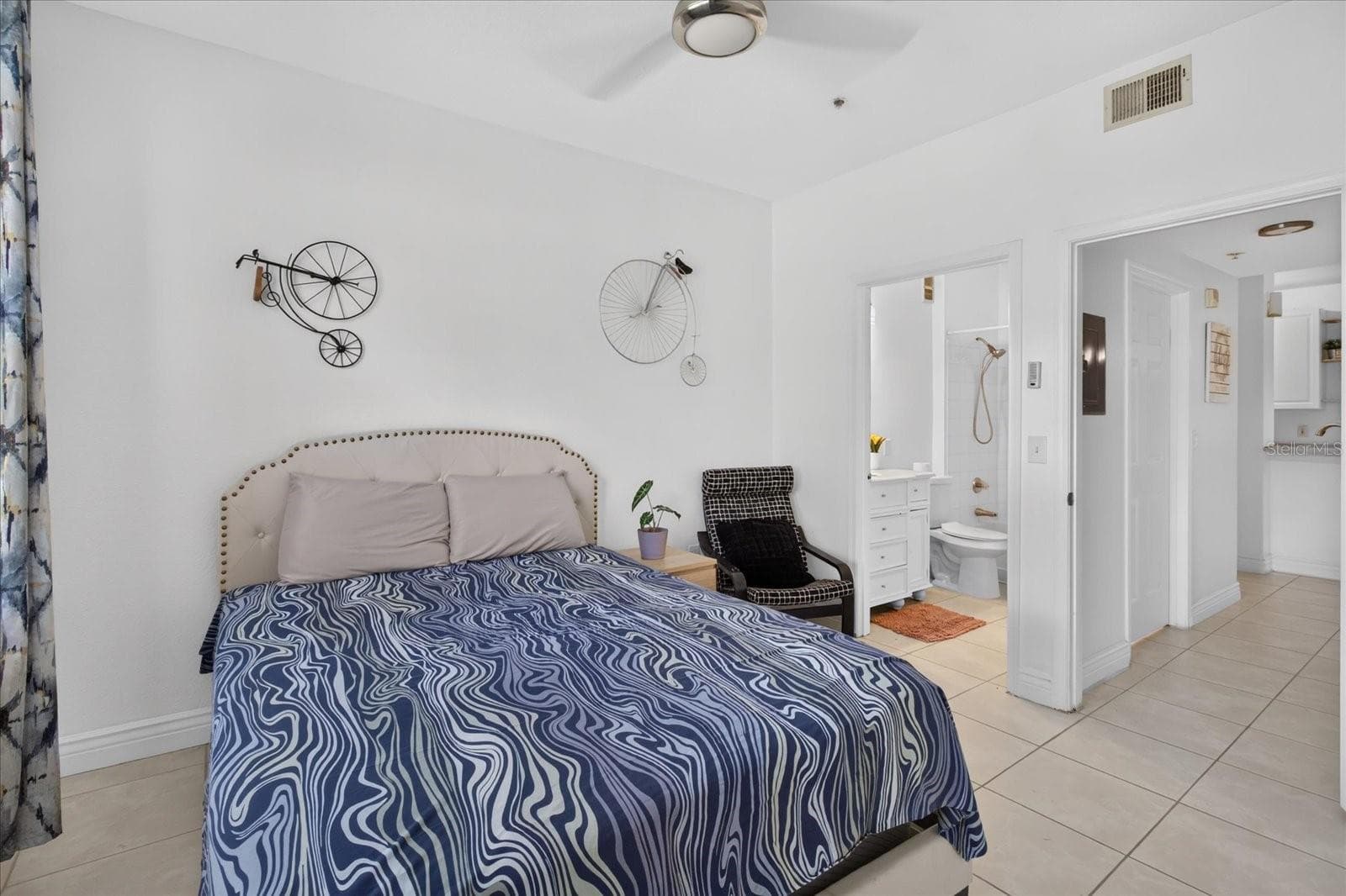 Condominium at 2612 ROBERT TRENT JONES DR #711, ORLANDO, photo 21 of 44