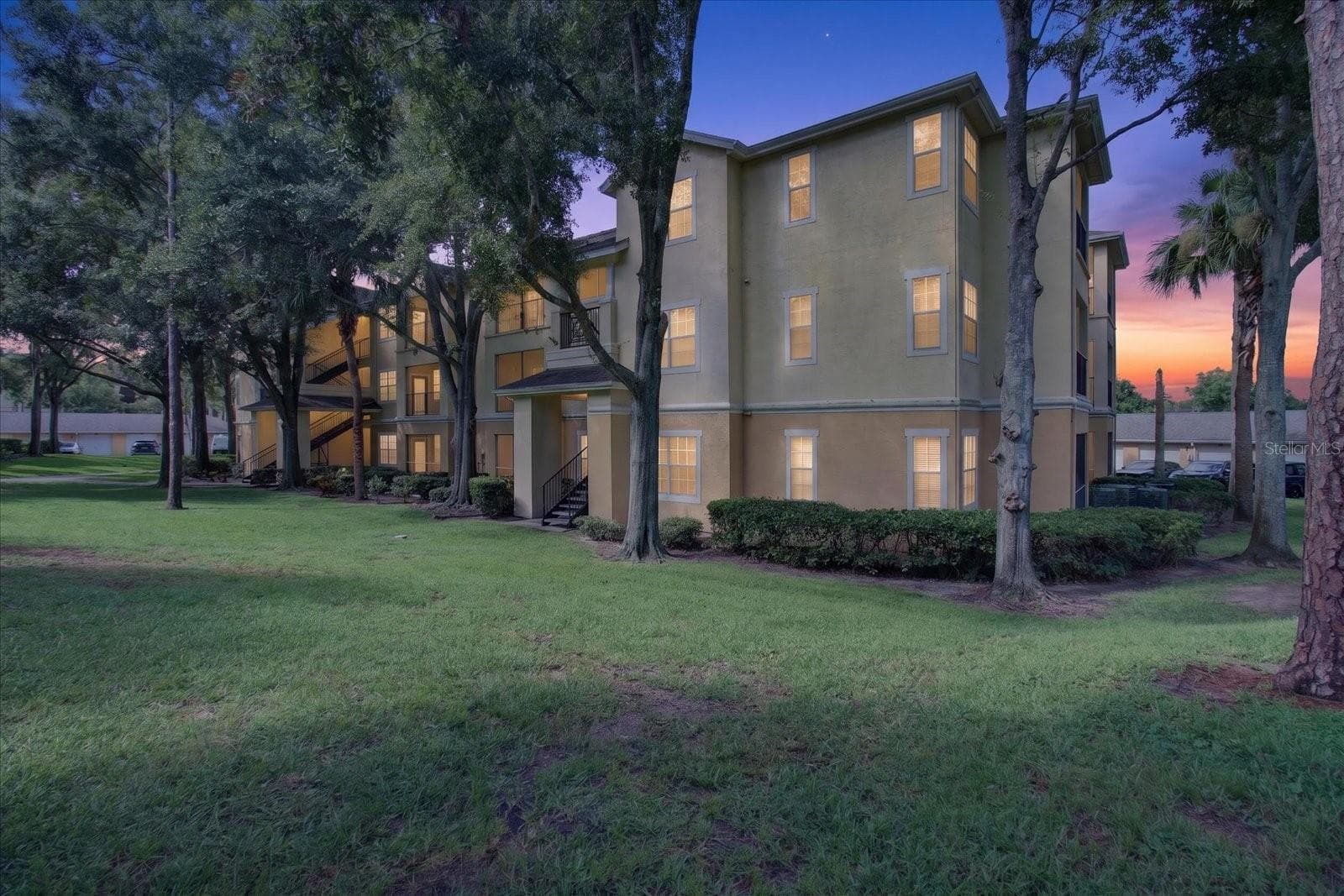 Condominium at 2612 ROBERT TRENT JONES DR #711, ORLANDO, photo 41 of 44