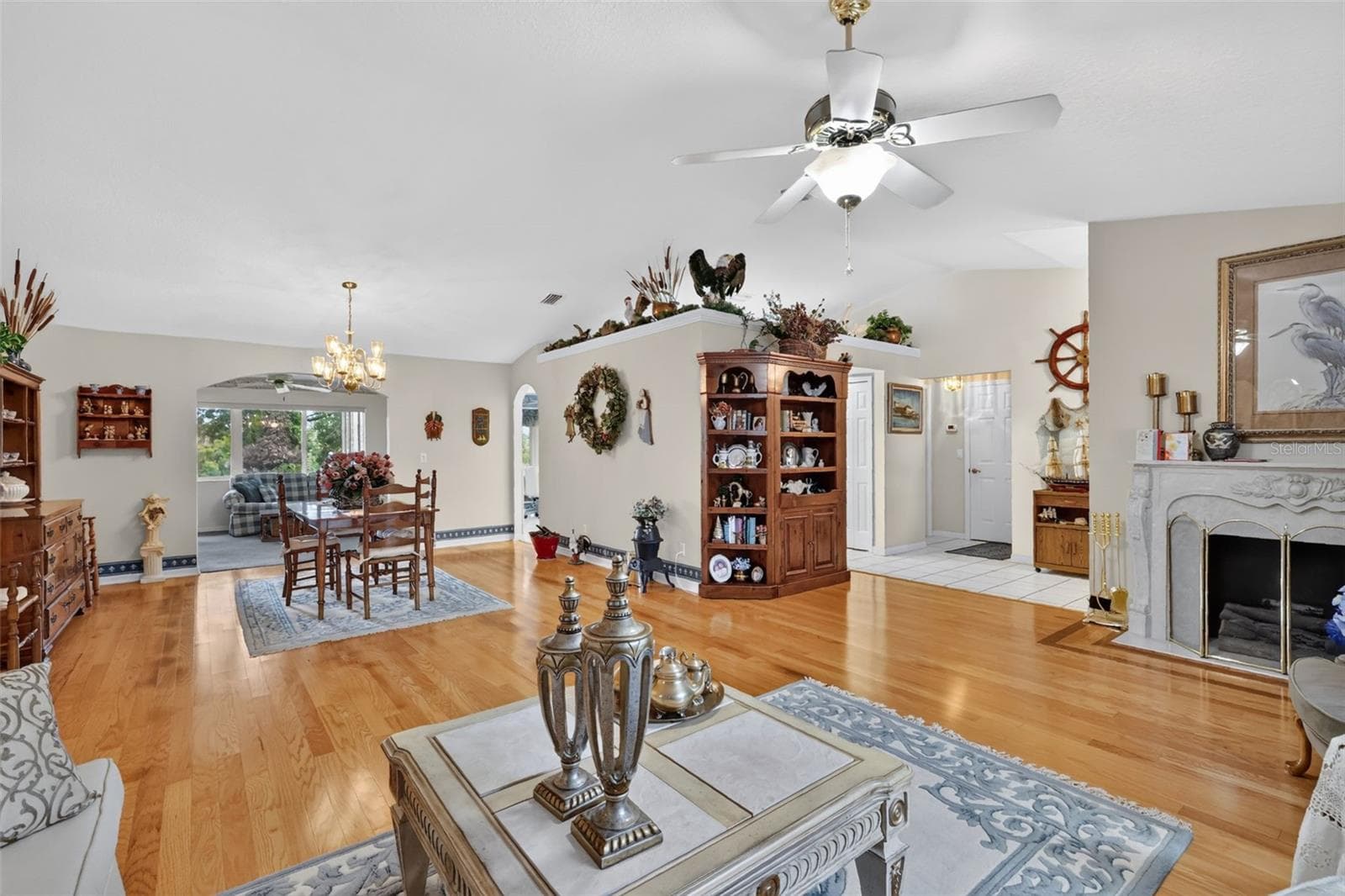 Single Family Residence at 21526 KING HENRY AVE, LEESBURG, photo 17 of 72