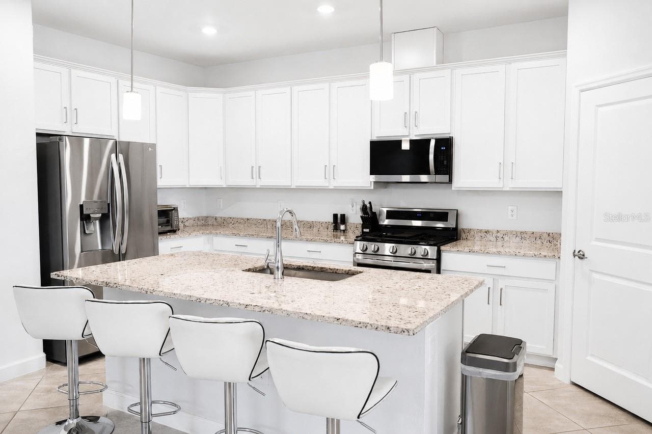 Single Family Residence at 5317 CORAL REEF WAY, BRADENTON, photo 6 of 67