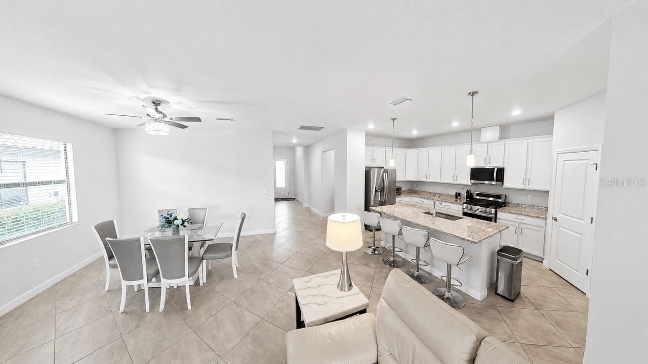 Single Family Residence at 5317 CORAL REEF WAY, BRADENTON, photo 12 of 67