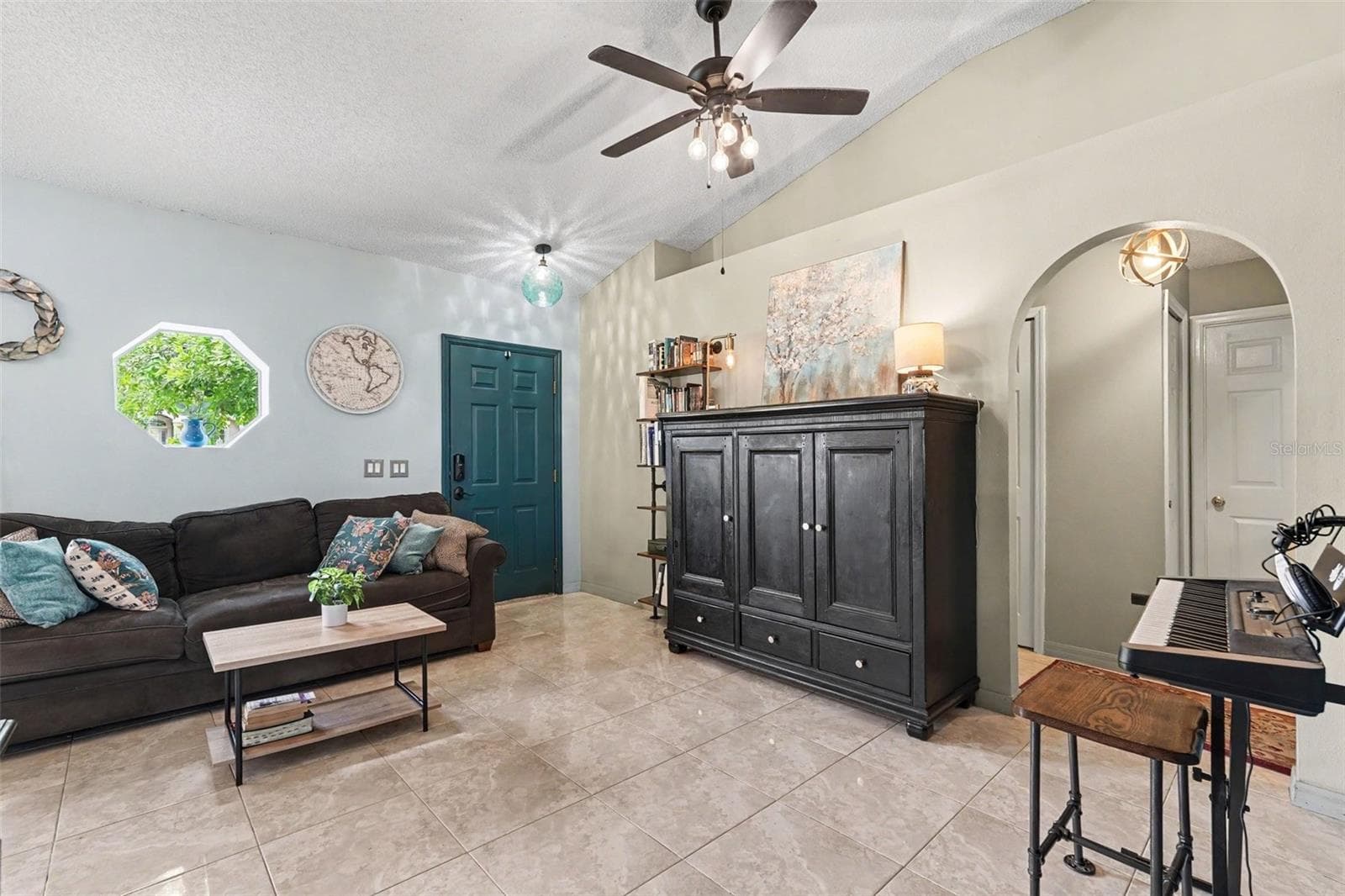Single Family Residence at 534 DAVIDSON ST SE, PALM BAY, photo 5 of 23