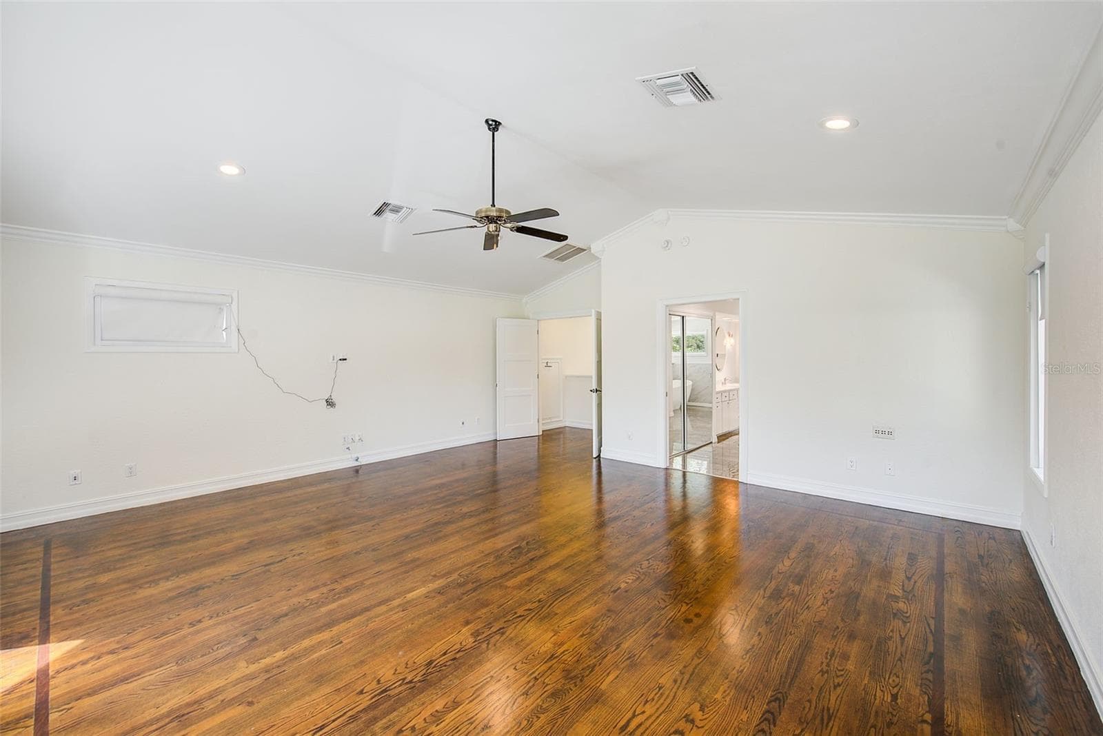 Single Family Residence at 812 WILLOWBRANCH AVE, CLEARWATER, photo 27 of 53