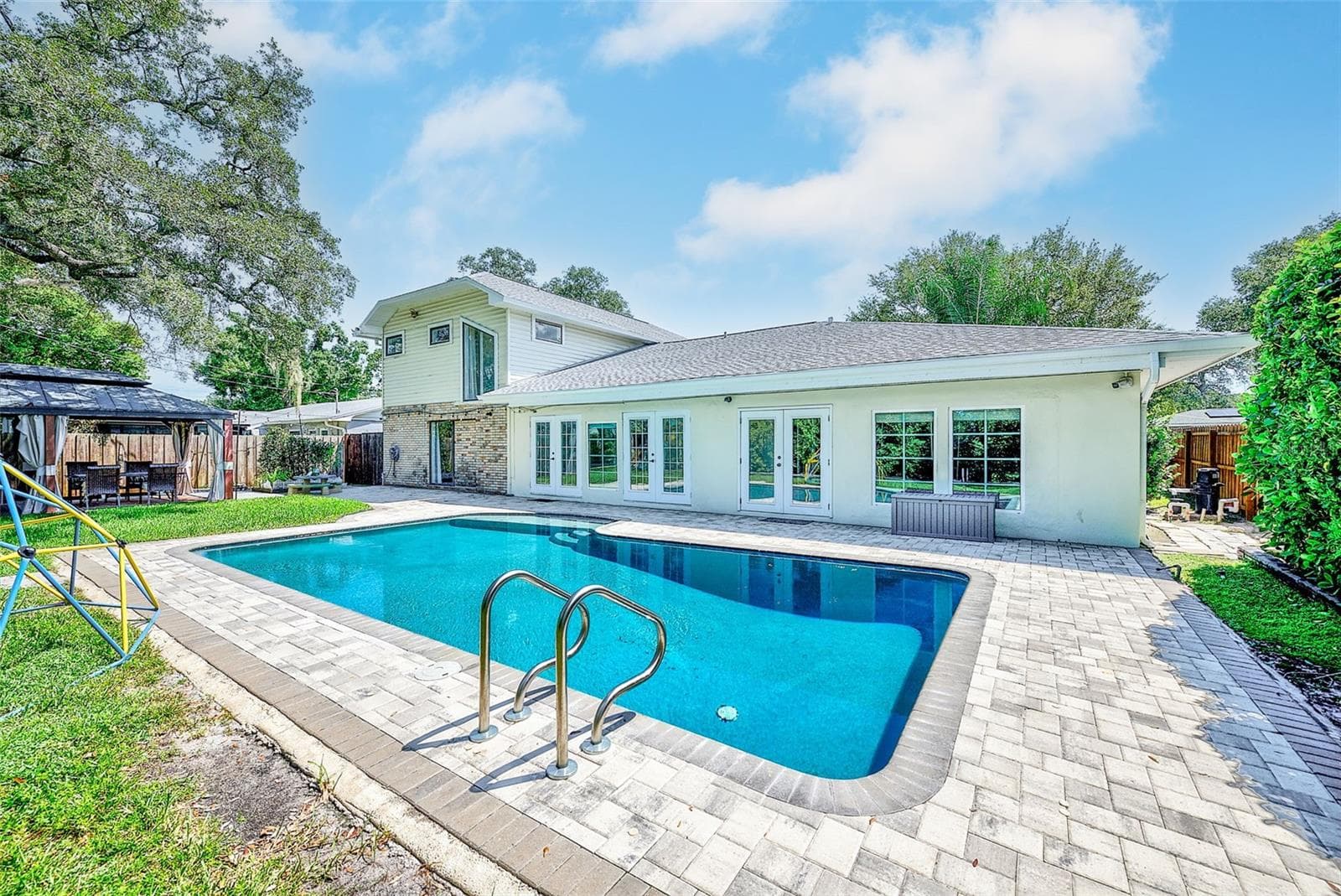Single Family Residence at 812 WILLOWBRANCH AVE, CLEARWATER, photo 34 of 53