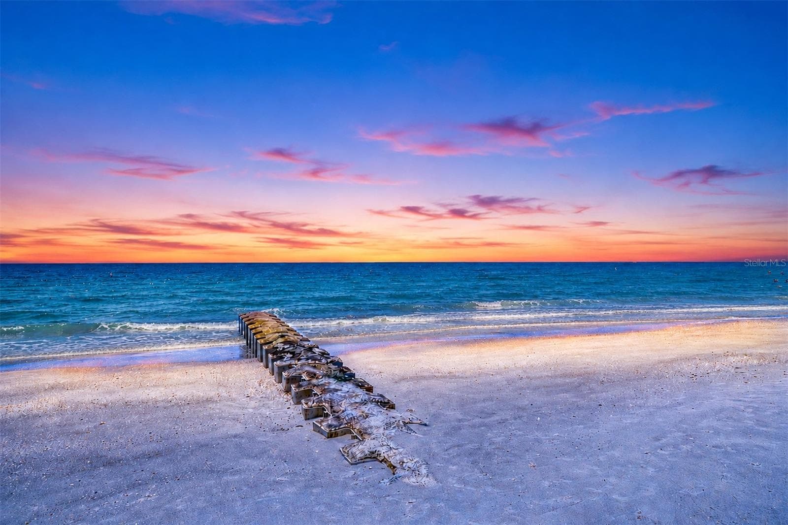 ... Wonderful Twilight  Glow from the Sereno.. NOTE: The Jetty's are Placed along our Shoreline to help  Prevent Beach erosion. - 15208 GULF BLVD #404, MADEIRA BEACH