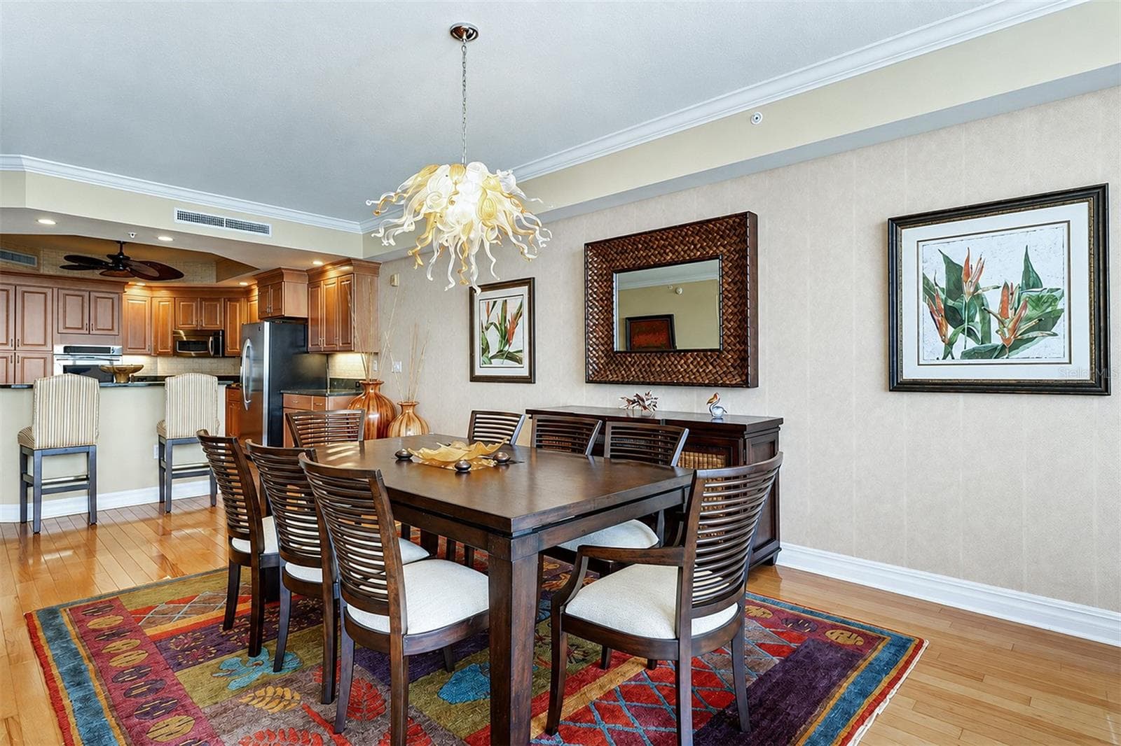 ... Dining Area off Kitchen..Owner had Wood Floors Installed thru-out the entire Unit . Exceptions are Tile in the Bathrooms and Laundry Room. - 15208 GULF BLVD #404, MADEIRA BEACH
