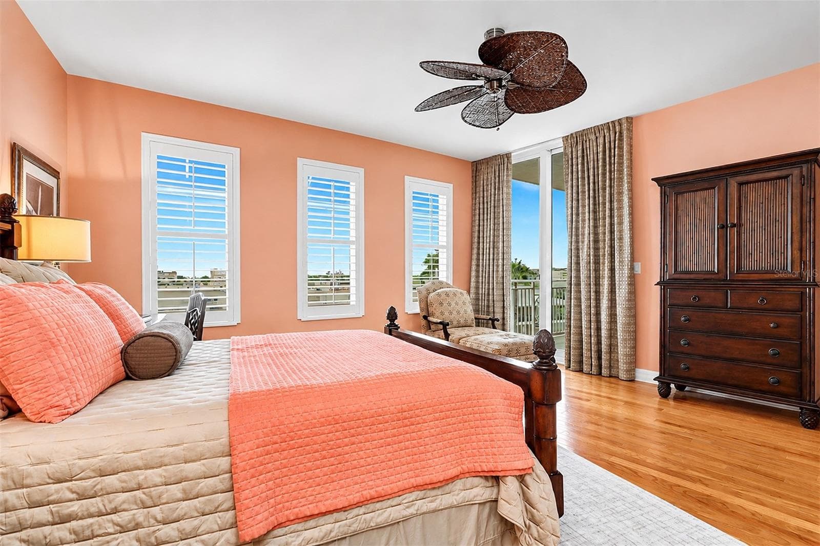 Condominium at 15208 GULF BLVD #404, MADEIRA BEACH, photo 53 of 99