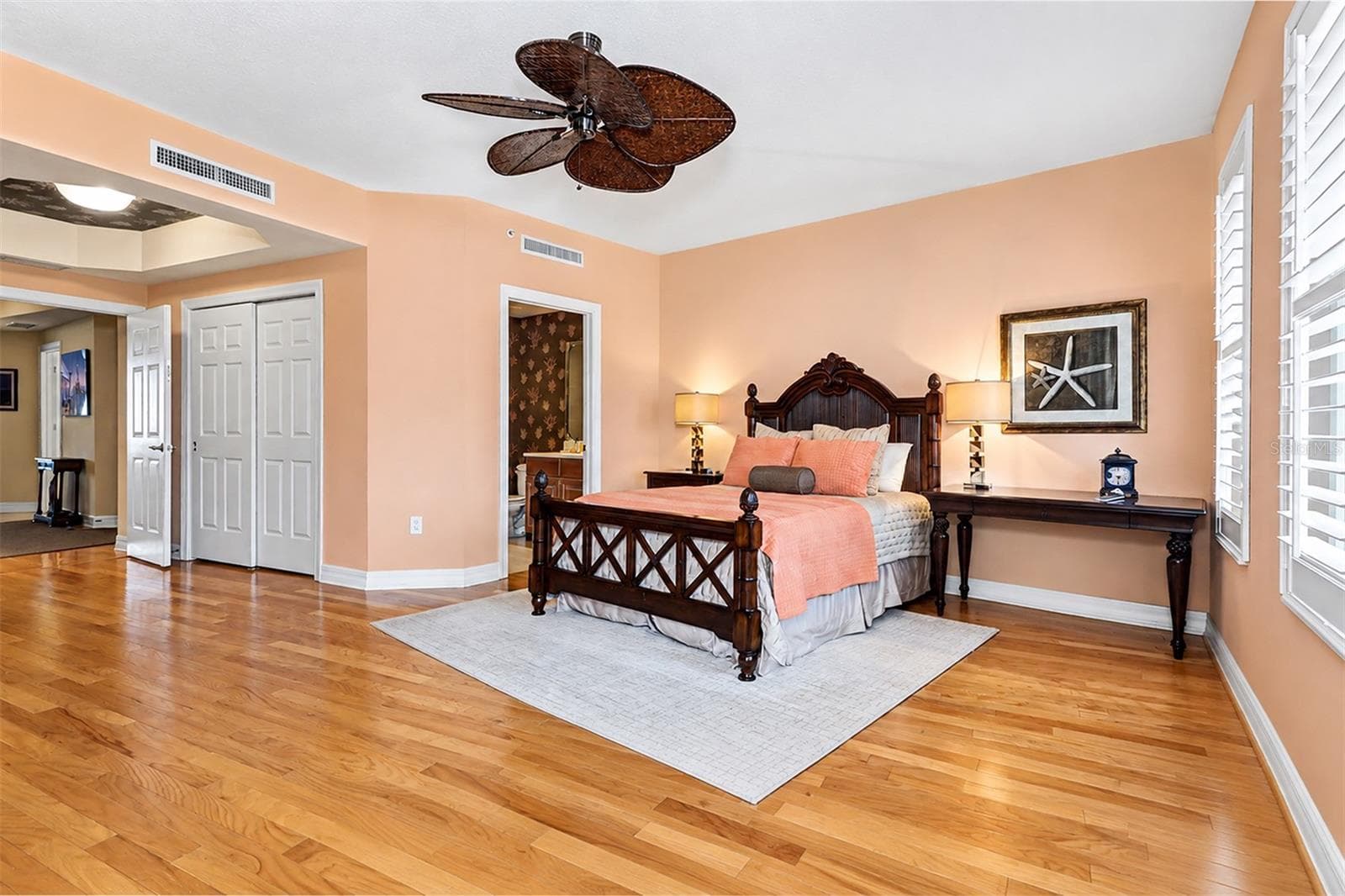 ... Guest Bedroom #1.. The Larger of the Two Guest Suites .. 16' X 17 ' Not measuring the Bathrooms & Two Closets.. - 15208 GULF BLVD #404, MADEIRA BEACH