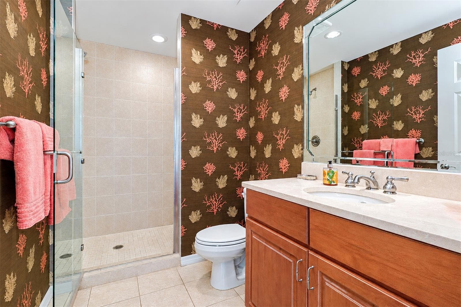 ... Main Guest Bathroom ..10 X 5'9"............. Walk in Shower -- Large Vanity .. - 15208 GULF BLVD #404, MADEIRA BEACH