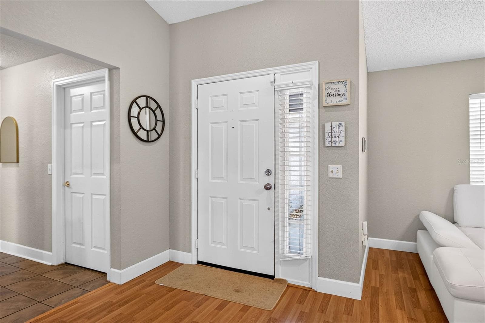 Single Family Residence at 7524 JESSAMINE DR, LAKELAND, photo 3 of 38