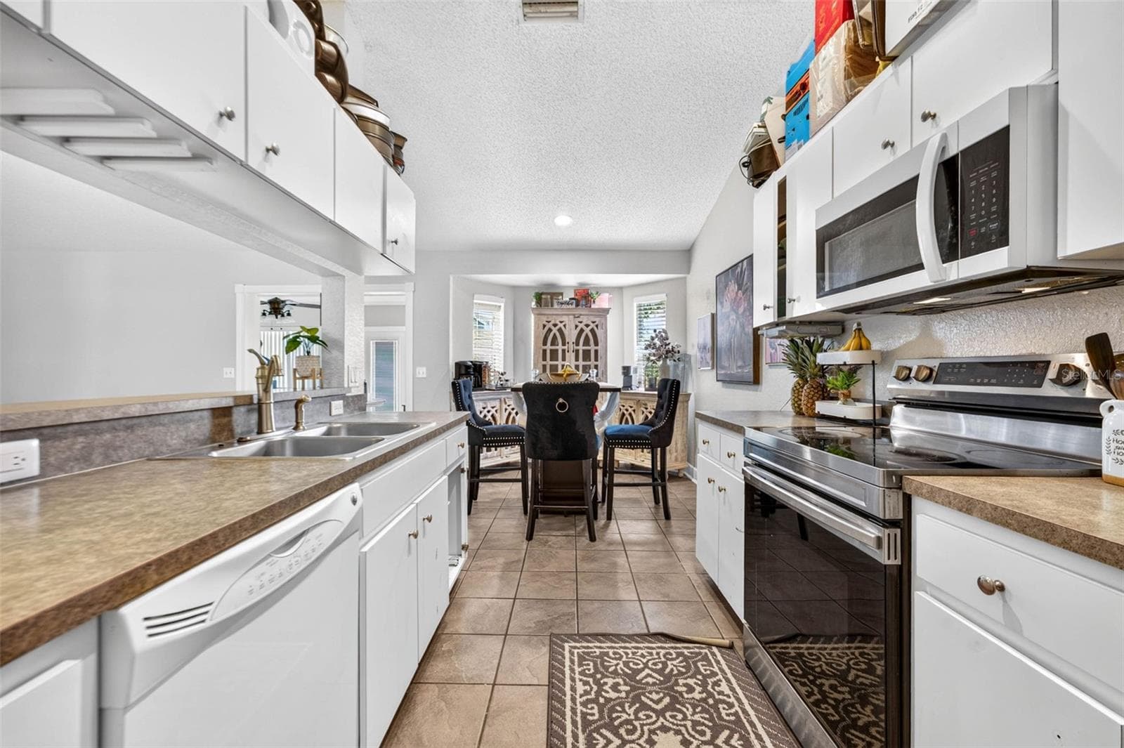 Single Family Residence at 7524 JESSAMINE DR, LAKELAND, photo 12 of 38