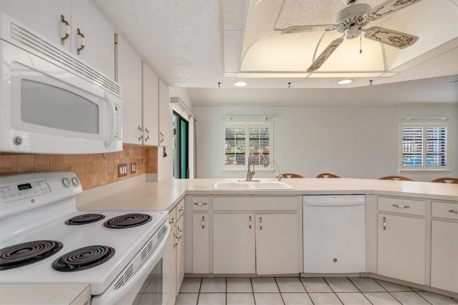 Kitchen - 5424 ANDERSON RD, PORT CHARLOTTE