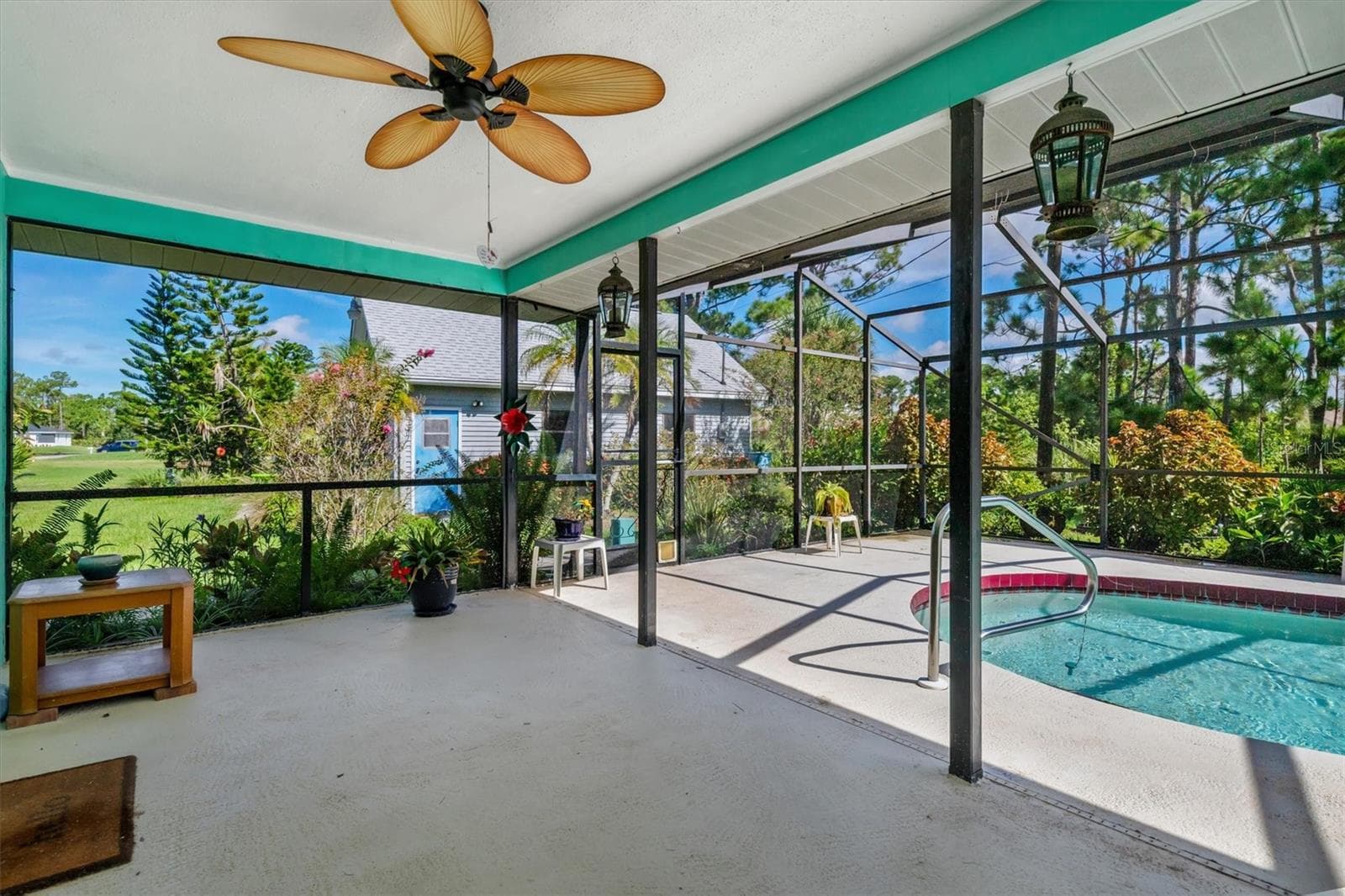 Lanai - 5424 ANDERSON RD, PORT CHARLOTTE