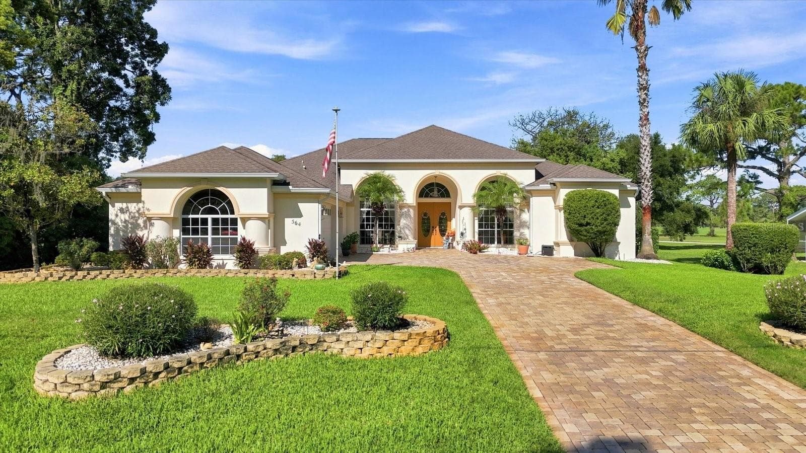 564 N AFTERGLOW CIR