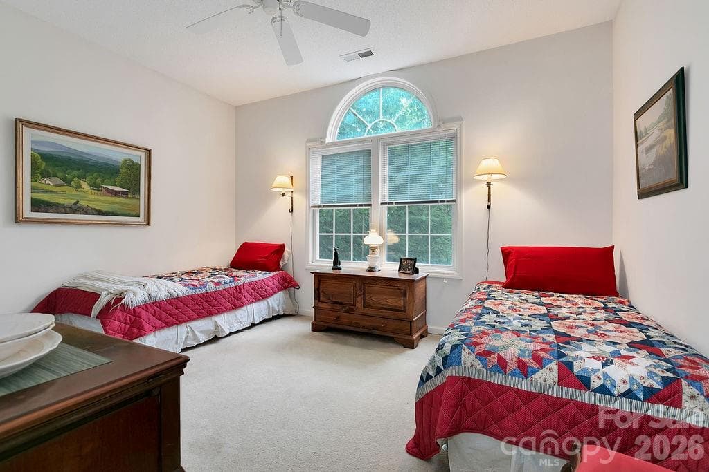Single Family Residence at 61 Autumn Glen Court, Brevard, photo 14 of 39