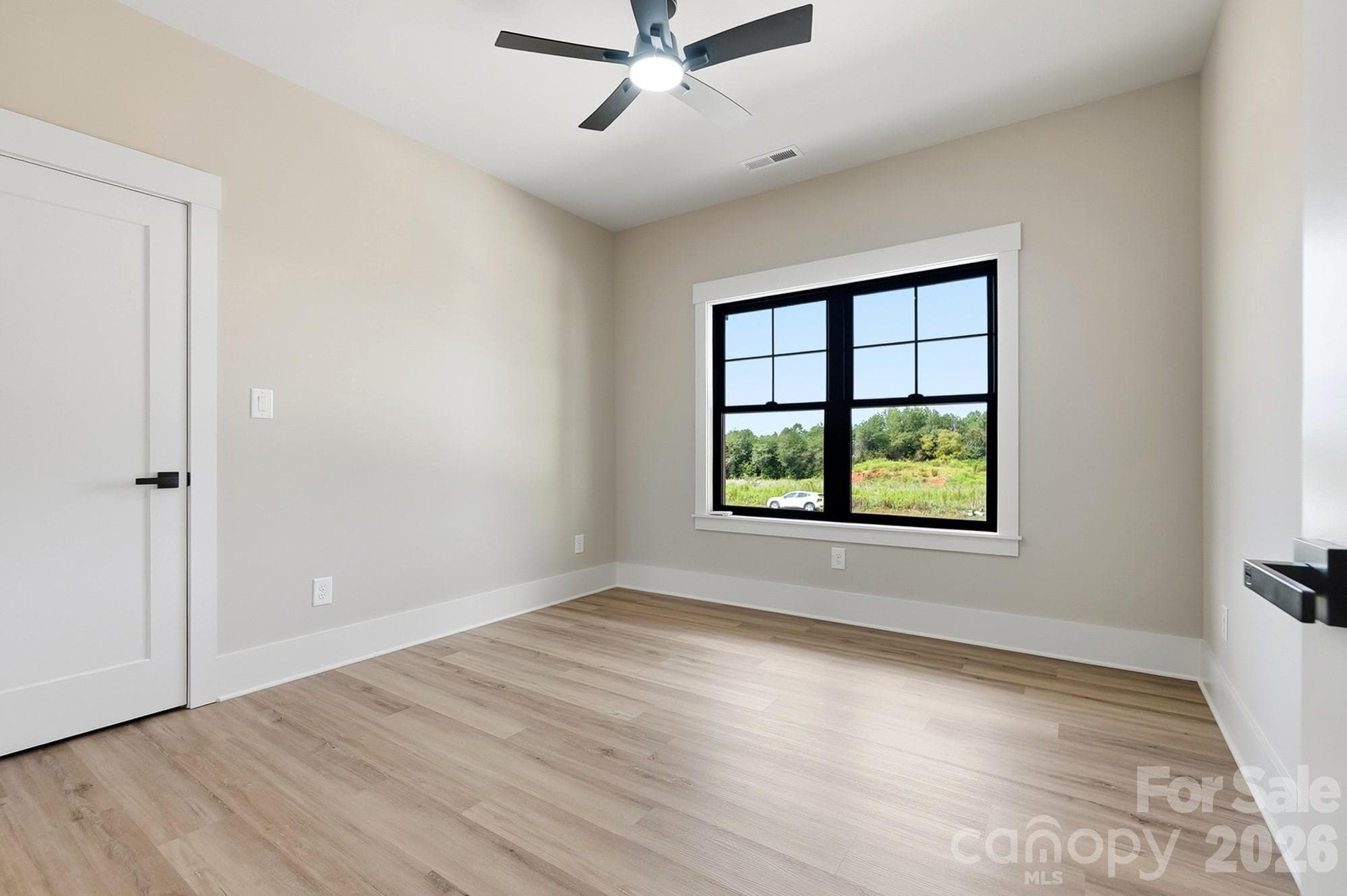 Single Family Residence at 1249 Stonegate Drive, Salisbury, photo 40 of 48