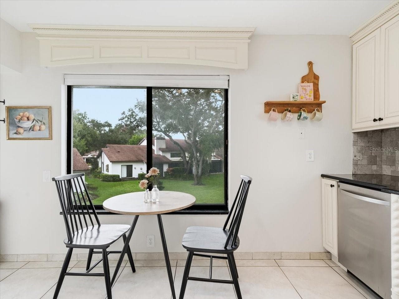 Kitchen Nook Seating - 1816 LAKE CYPRESS DR #1816, SAFETY HARBOR
