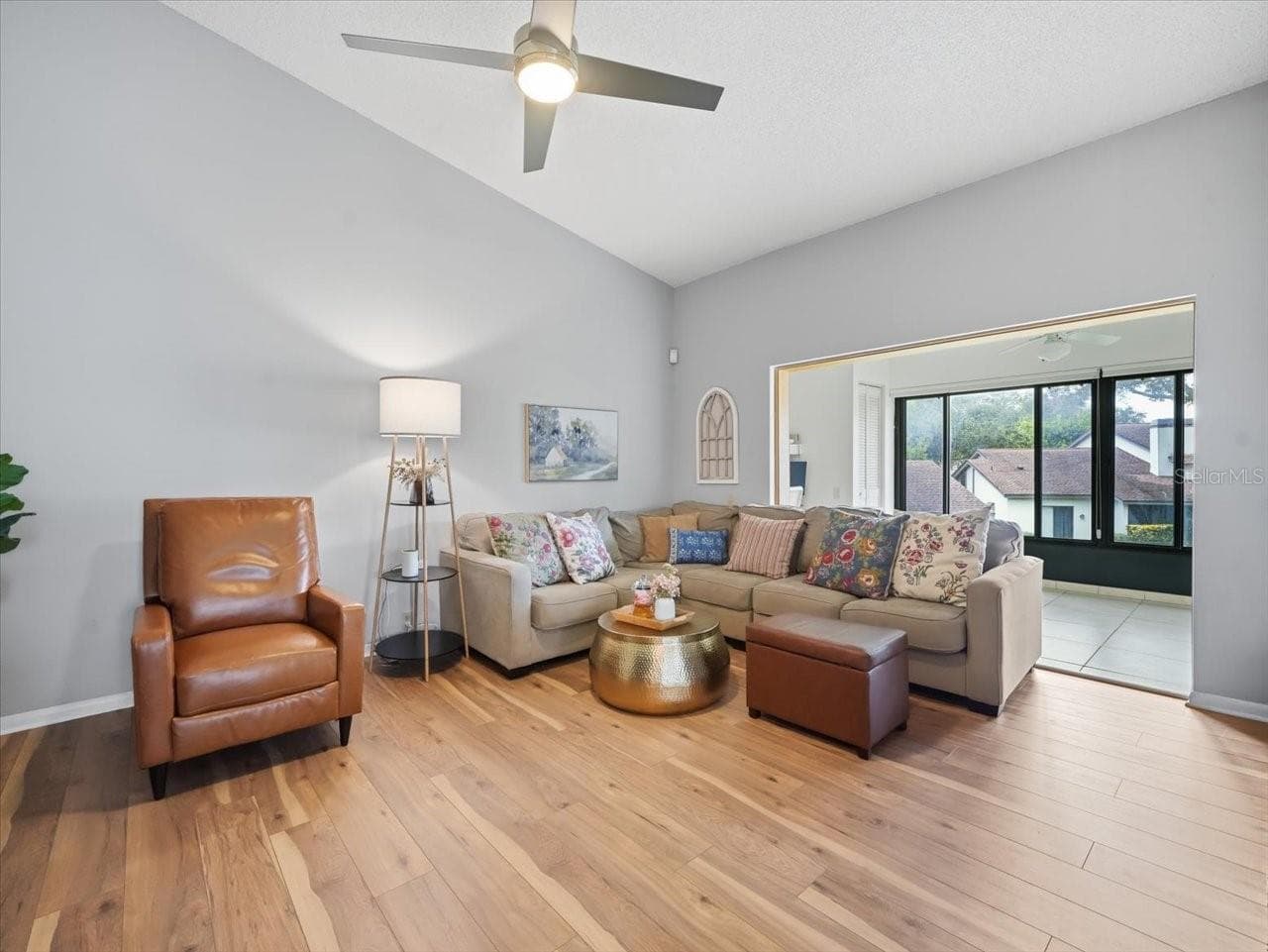 Spacious Living Area - 1816 LAKE CYPRESS DR #1816, SAFETY HARBOR