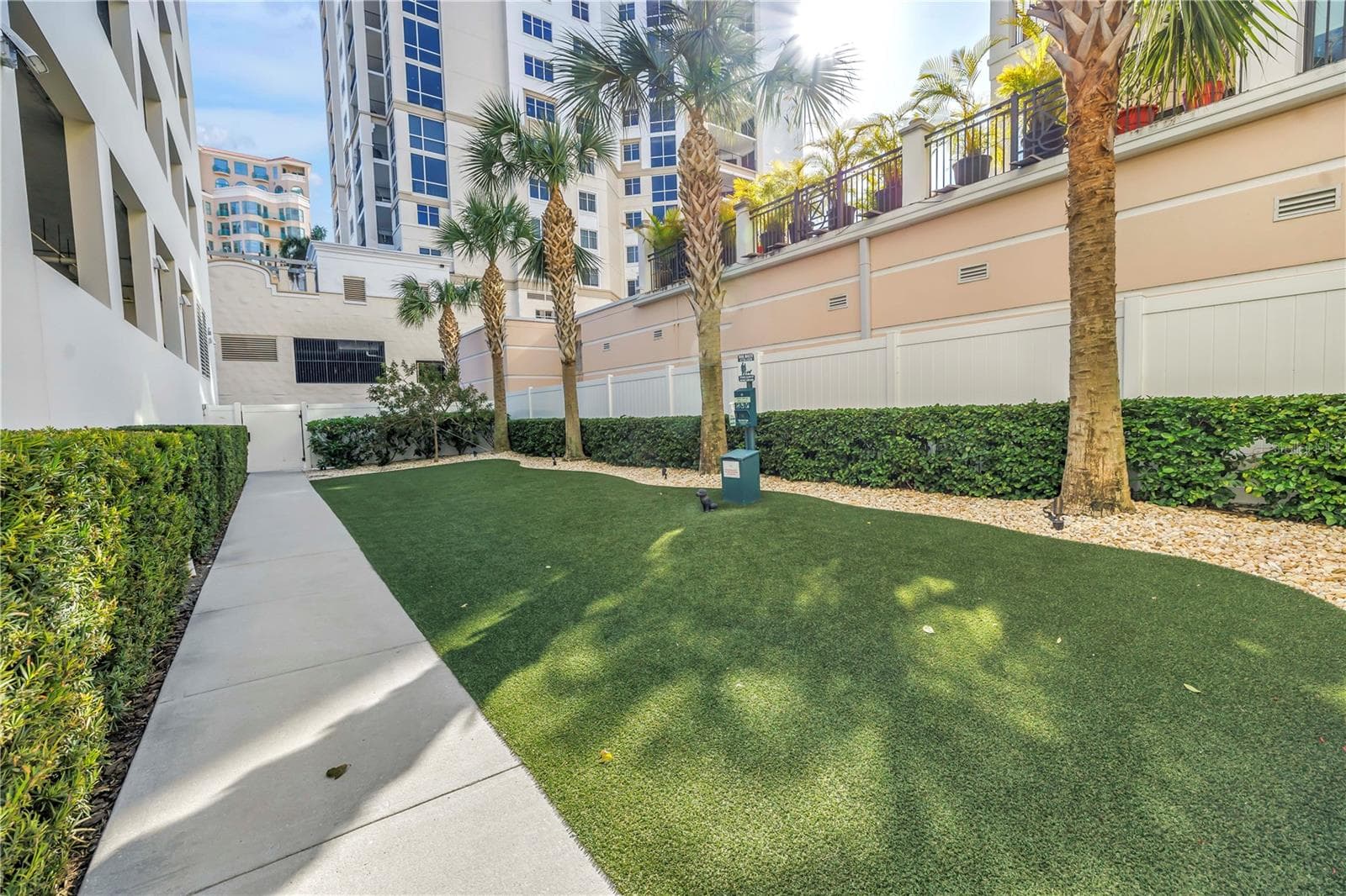 Condominium at 176 4TH AVE NE #1101, ST PETERSBURG, photo 49 of 53