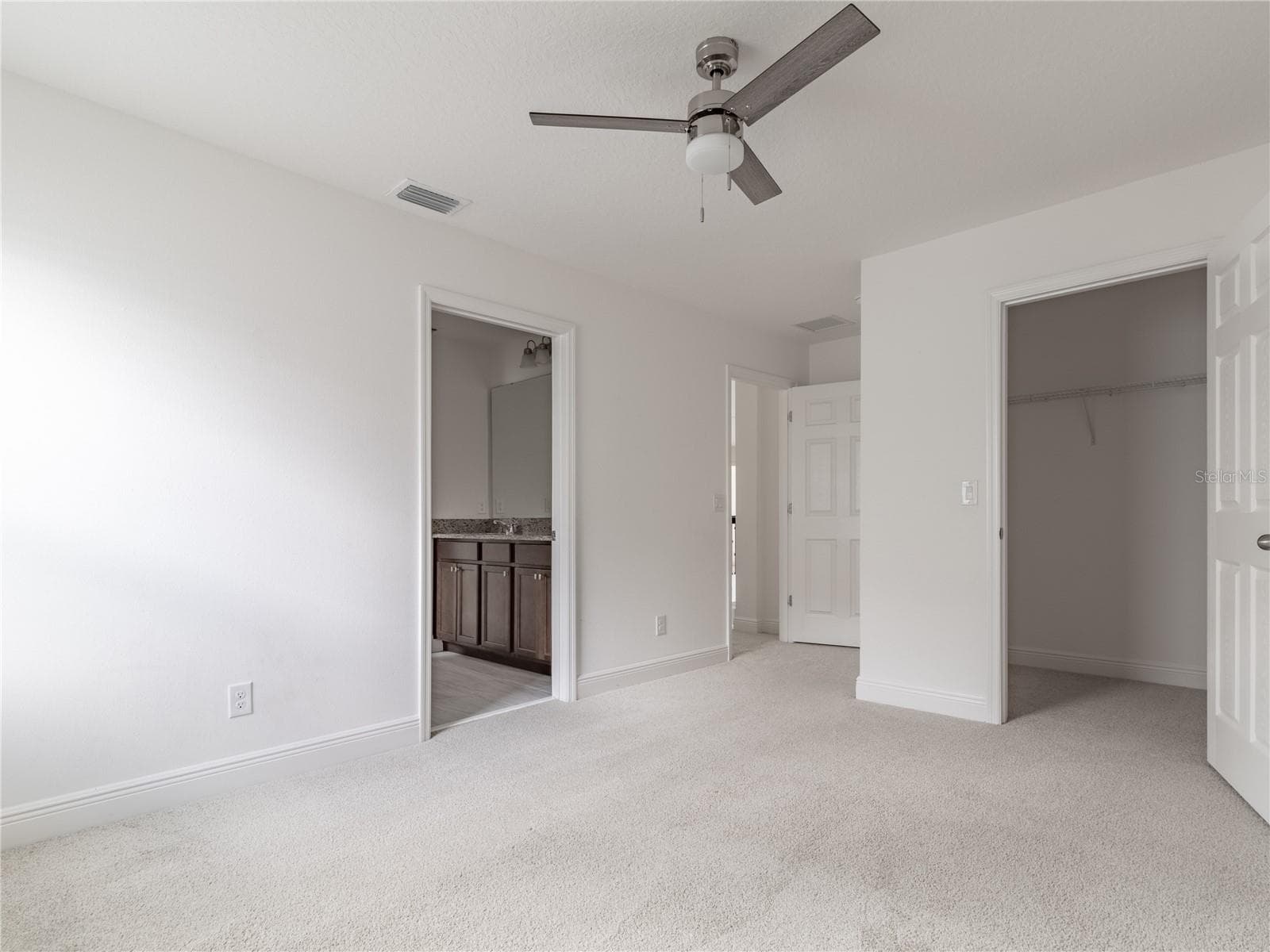 Single Family Residence at 5035 DOWN CT, ST CLOUD, photo 35 of 48