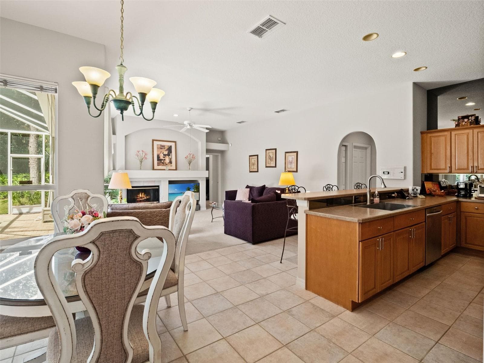 Single Family Residence at 5325 LAKE BLUFF TER, SANFORD, photo 16 of 43