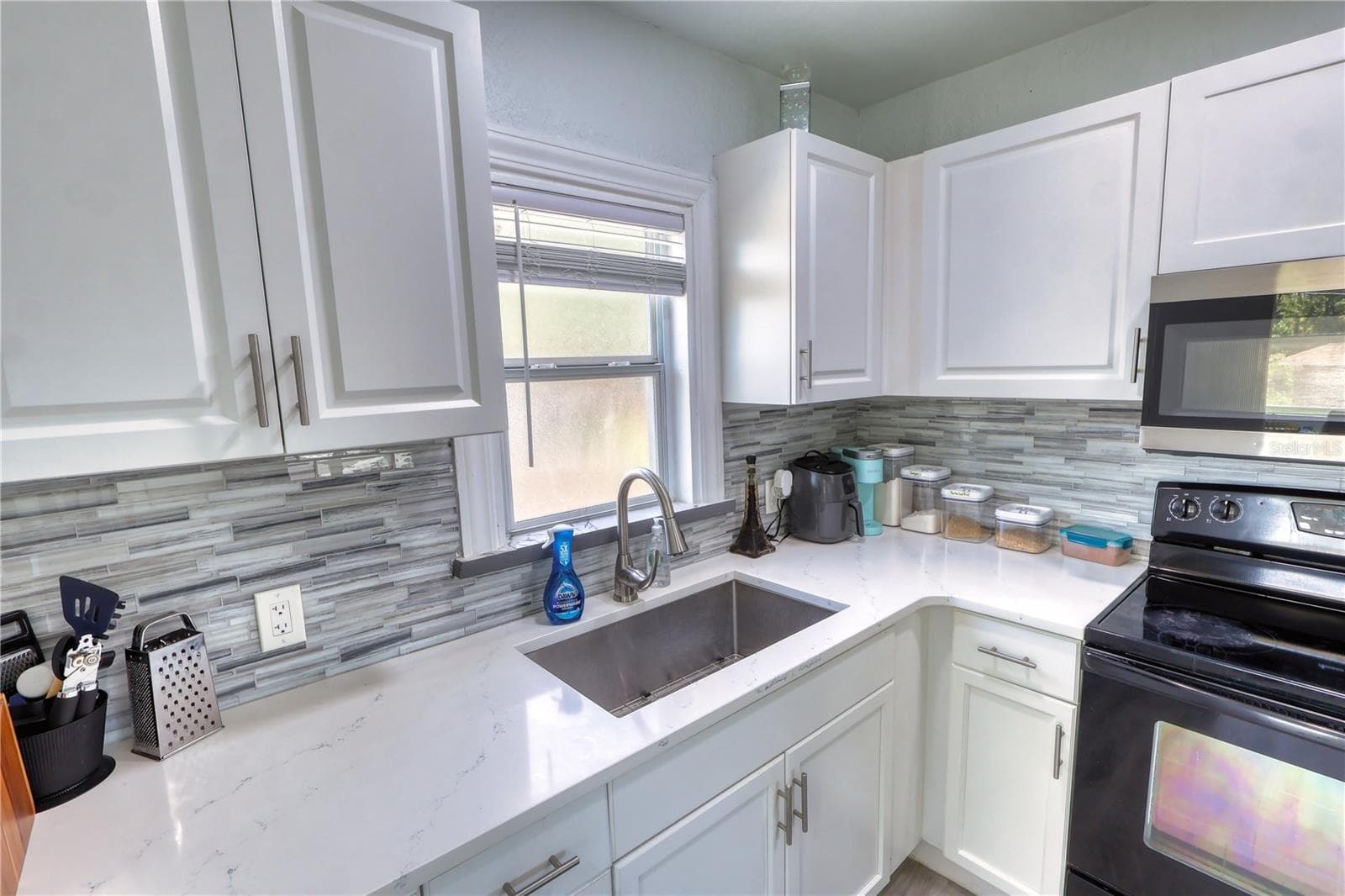 Single Family Residence at 116 44TH ST S, ST PETERSBURG, photo 35 of 68
