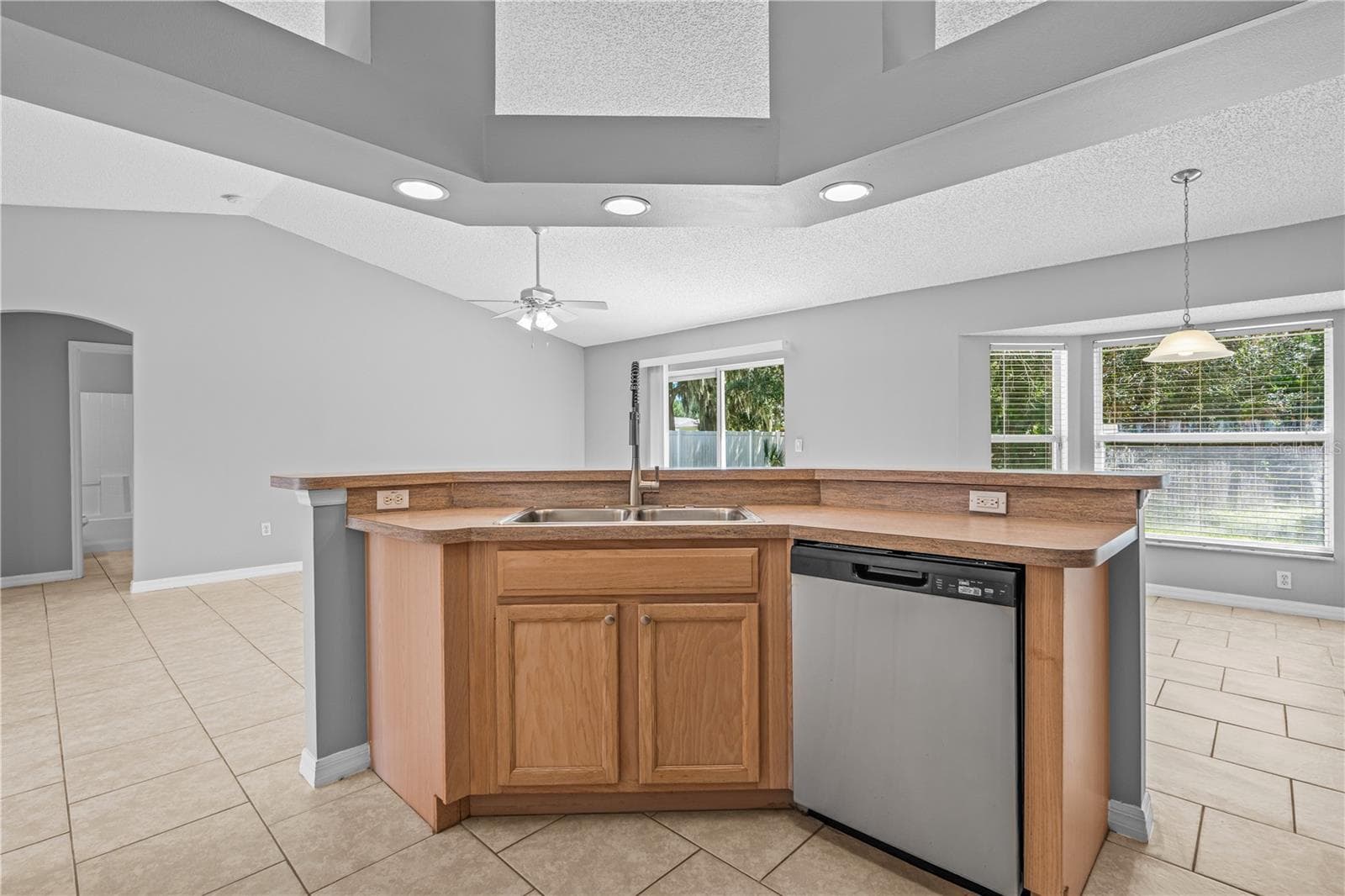 Single Family Residence at 94 BIRD OF PARADISE DR, PALM COAST, photo 21 of 38