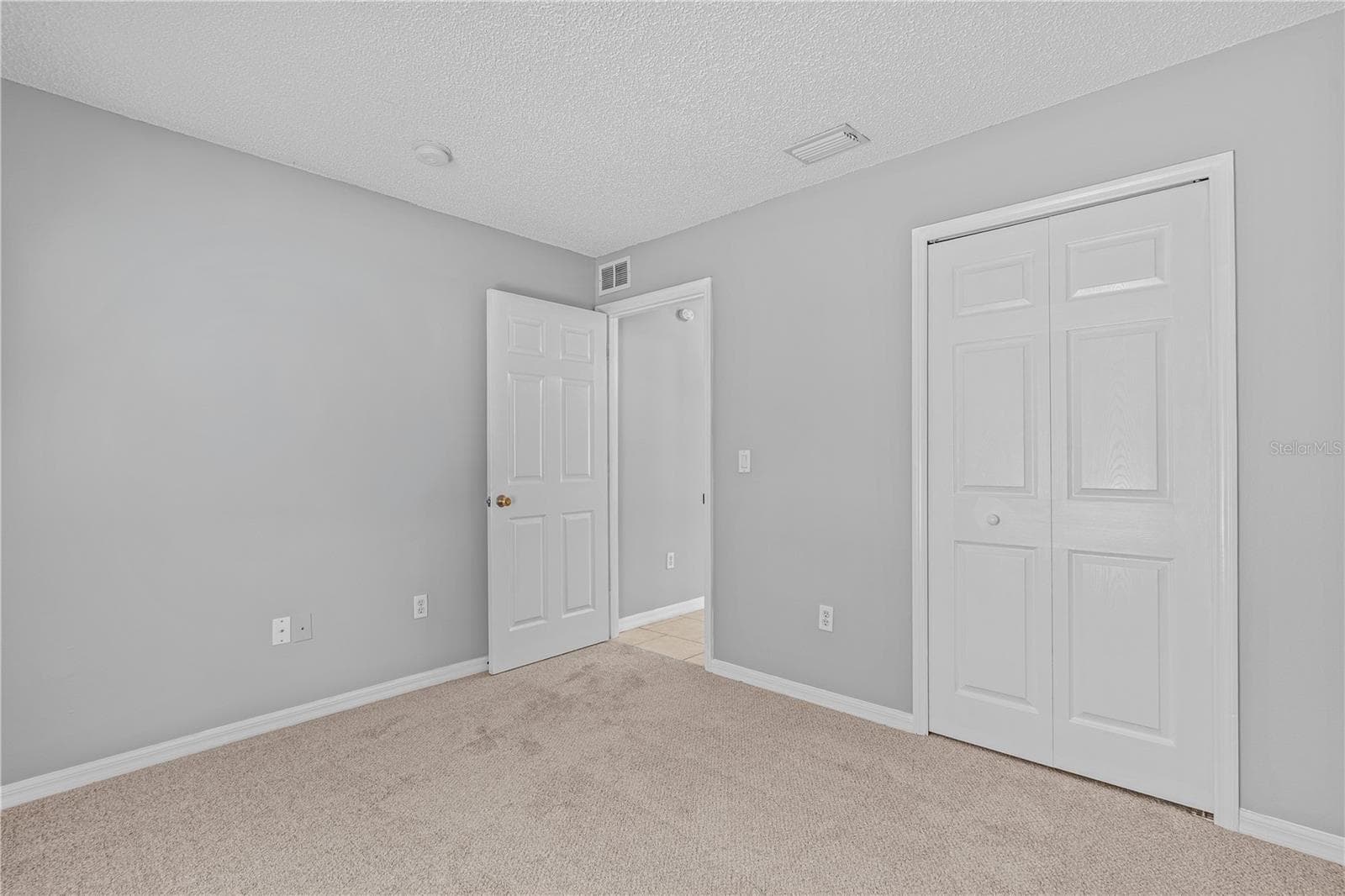 Single Family Residence at 94 BIRD OF PARADISE DR, PALM COAST, photo 27 of 38
