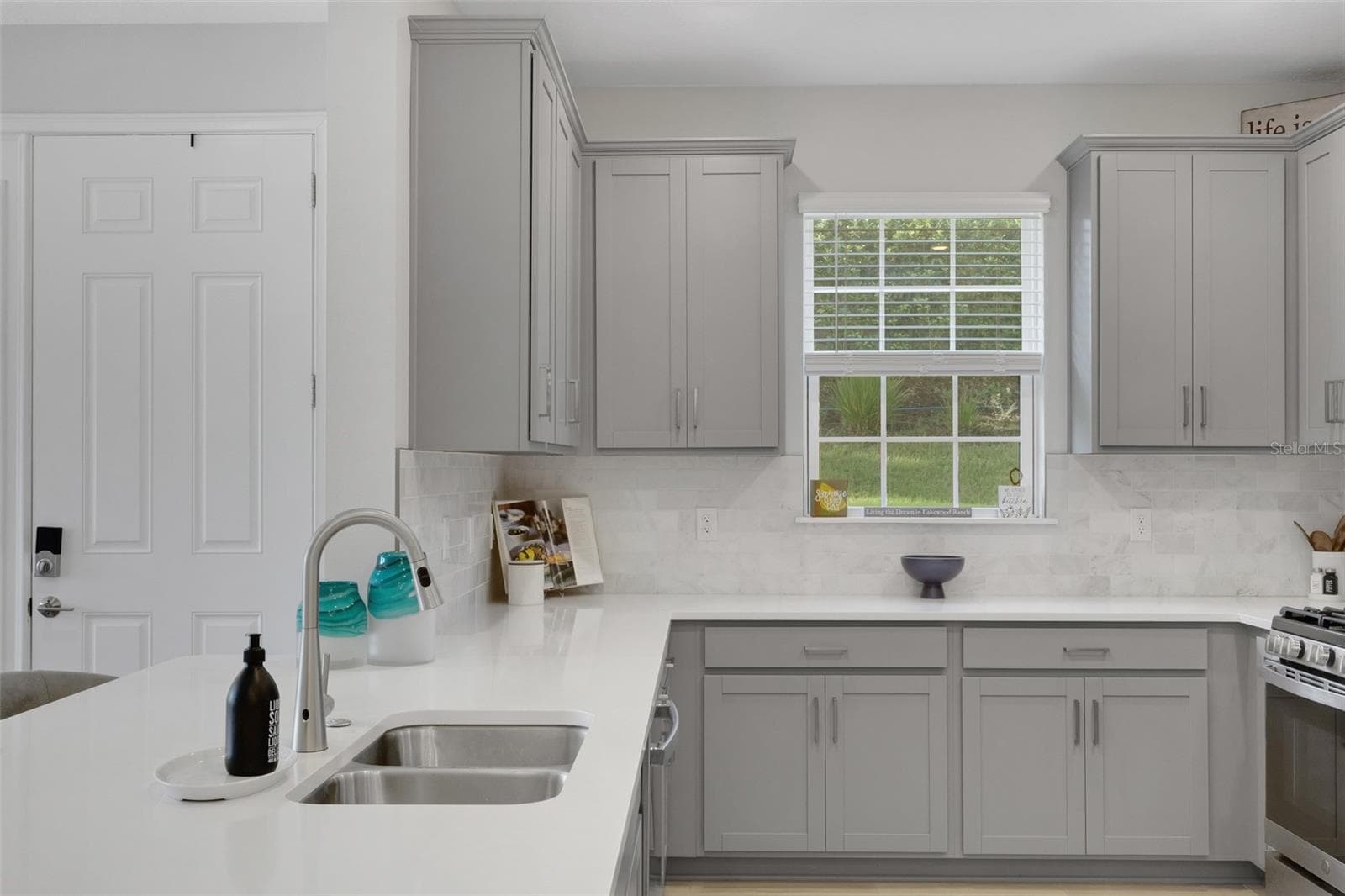 Villa at 4773 TORTONA CT, BRADENTON, photo 14 of 95